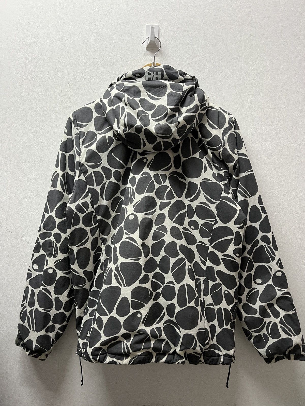 Helly Hansen ‼️🔥HELLY HANSEN WINDBREAKER 🔥‼️ Size US L / EU 52-54 / 3 - 8 Thumbnail