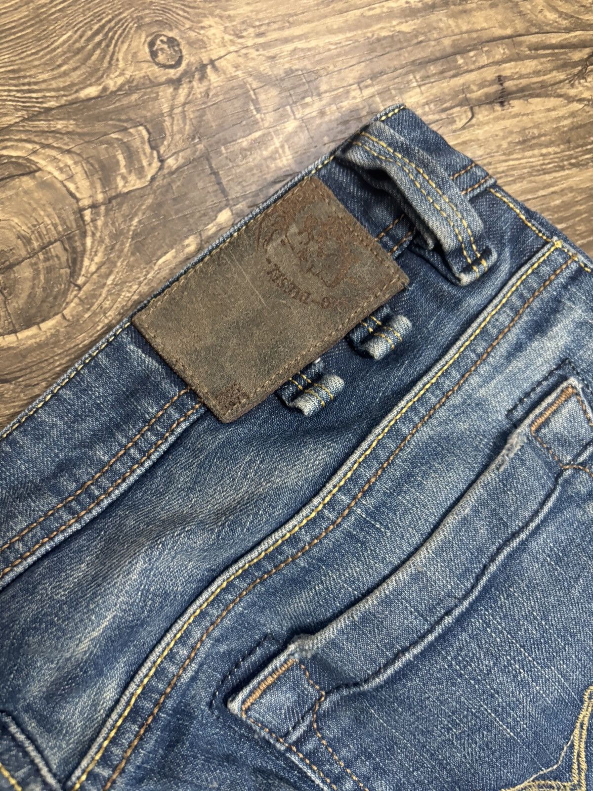 Diesel Vintage diesel distressed flare denim Size US 30 / EU 46 - 7 Thumbnail