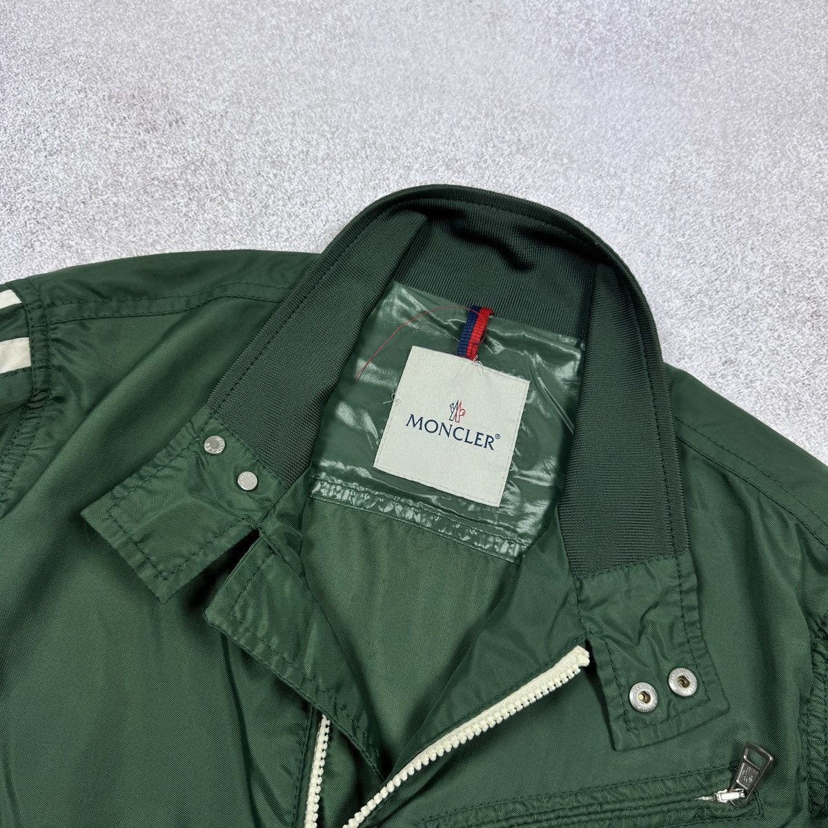 Moncler Men`s Moncler Emile Green Nylon Bomber Jacket Size 2 / M Size US M / EU 48-50 / 2 - 10 Thumbnail