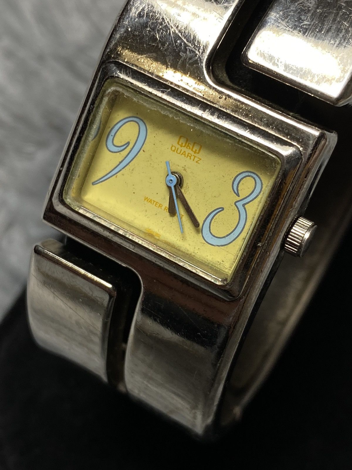 Japanese Brand × Jewelry × Vintage Retro Yellow Dial Q&Q Watch | Japanese Brand Size ONE SIZE - 3 Thumbnail