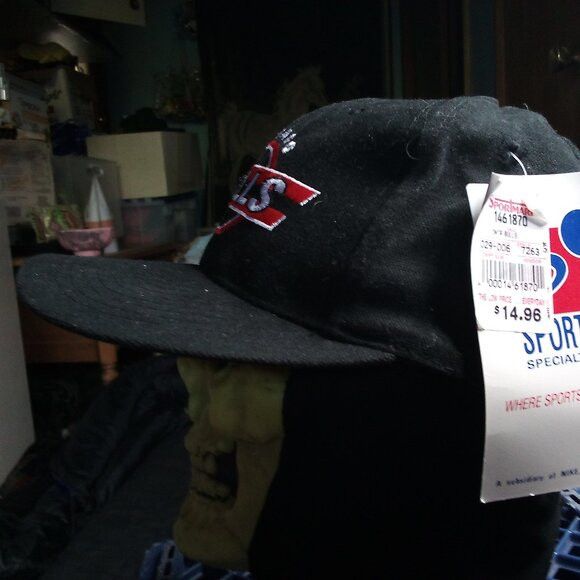 Sports Specialties Deadstock NWT Sports Specialties Chicago Bulls Snap Hat Cap Size ONE SIZE - 2 Thumbnail