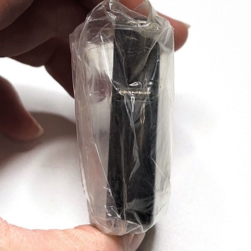 Zippo Vintage Zippo – Black Leopard Barrett Smythe – 1995 NIB Size ONE SIZE - 9 Thumbnail