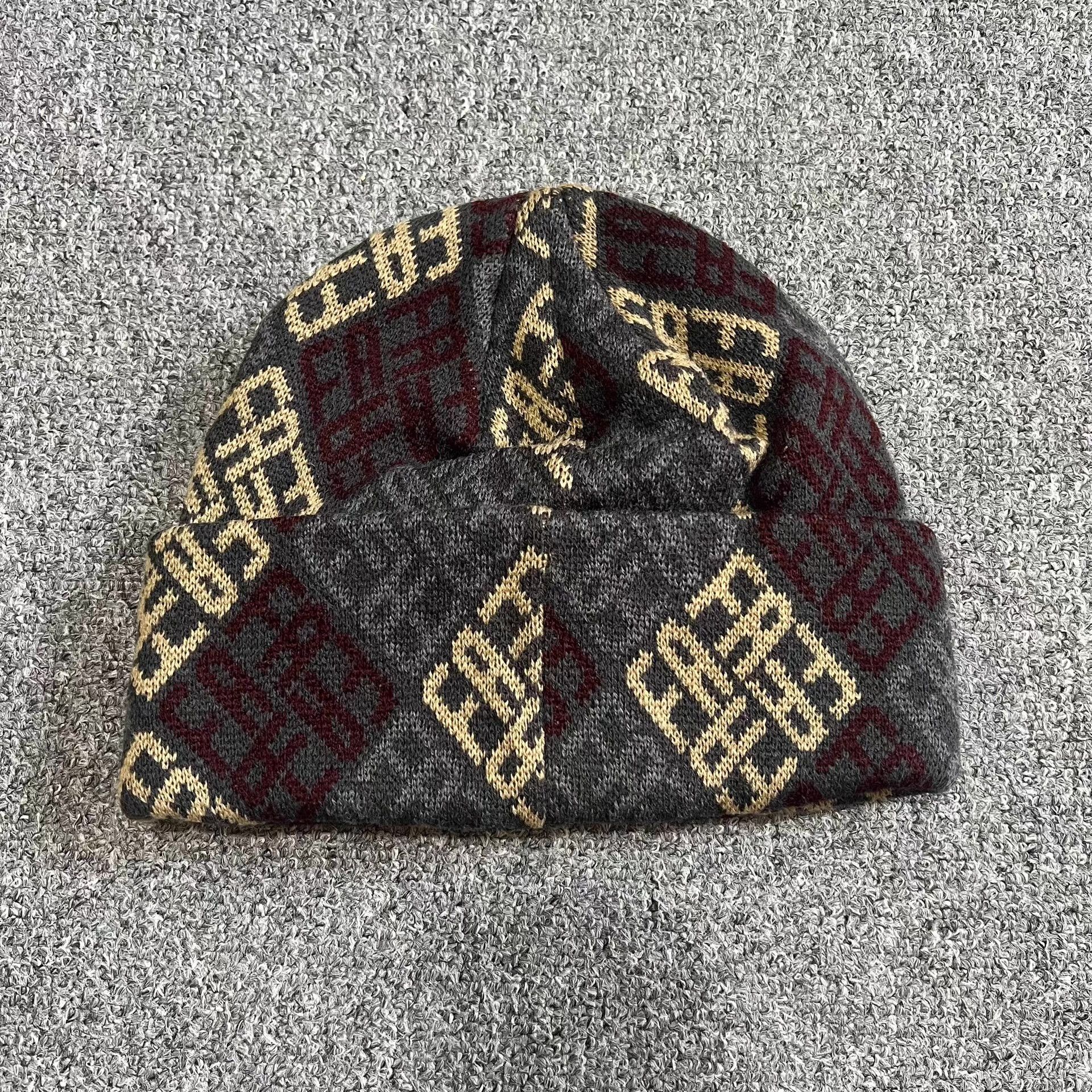 Fucking Awesome Fucking Awesome Old Money Style Knitted Beanie Q7 Size ONE SIZE - 4 Thumbnail