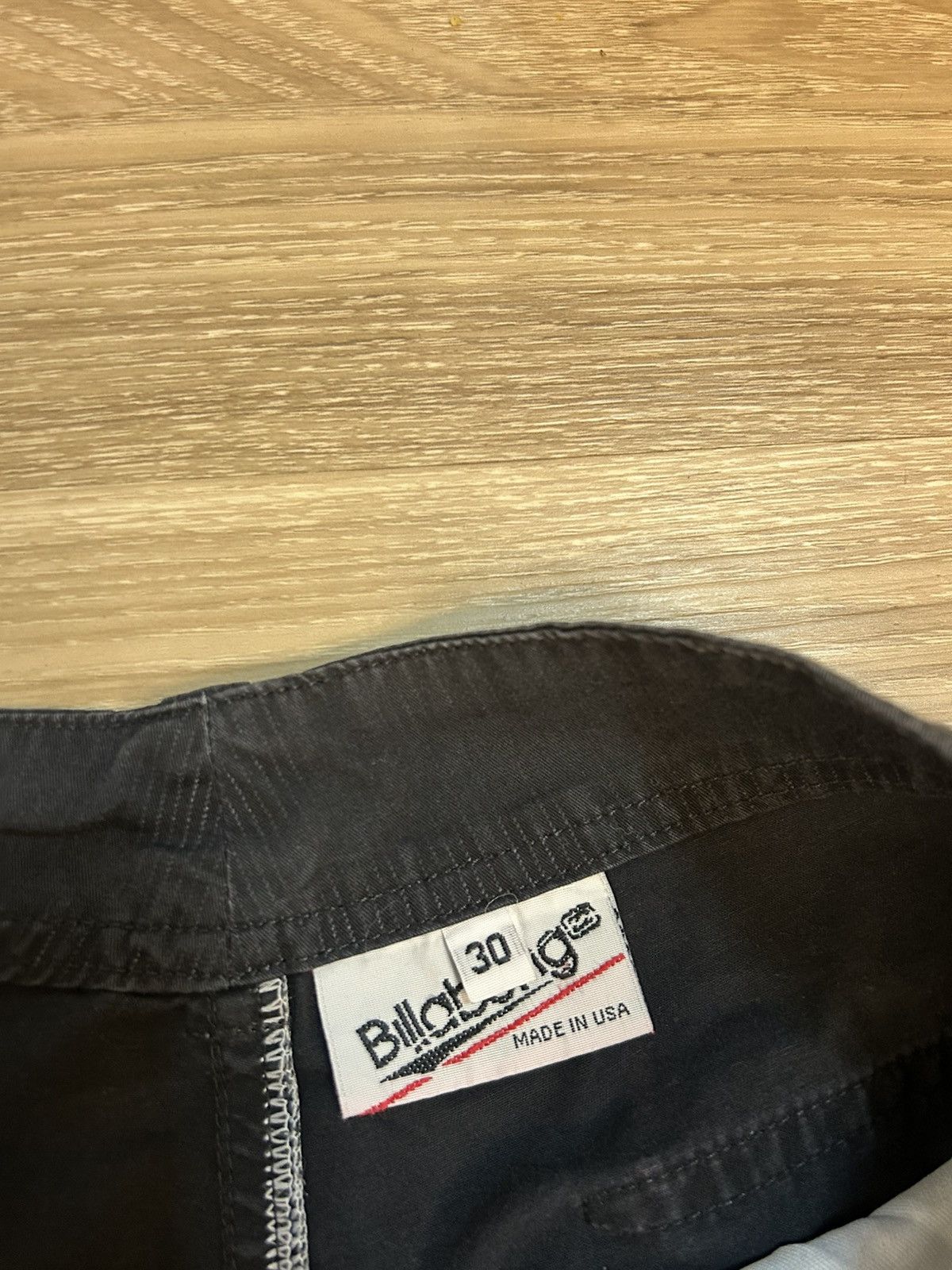 Billabong Vintage Billabong USA Made Embroidered Logo Cargo Shorts Size US 30 / EU 46 - 5 Thumbnail