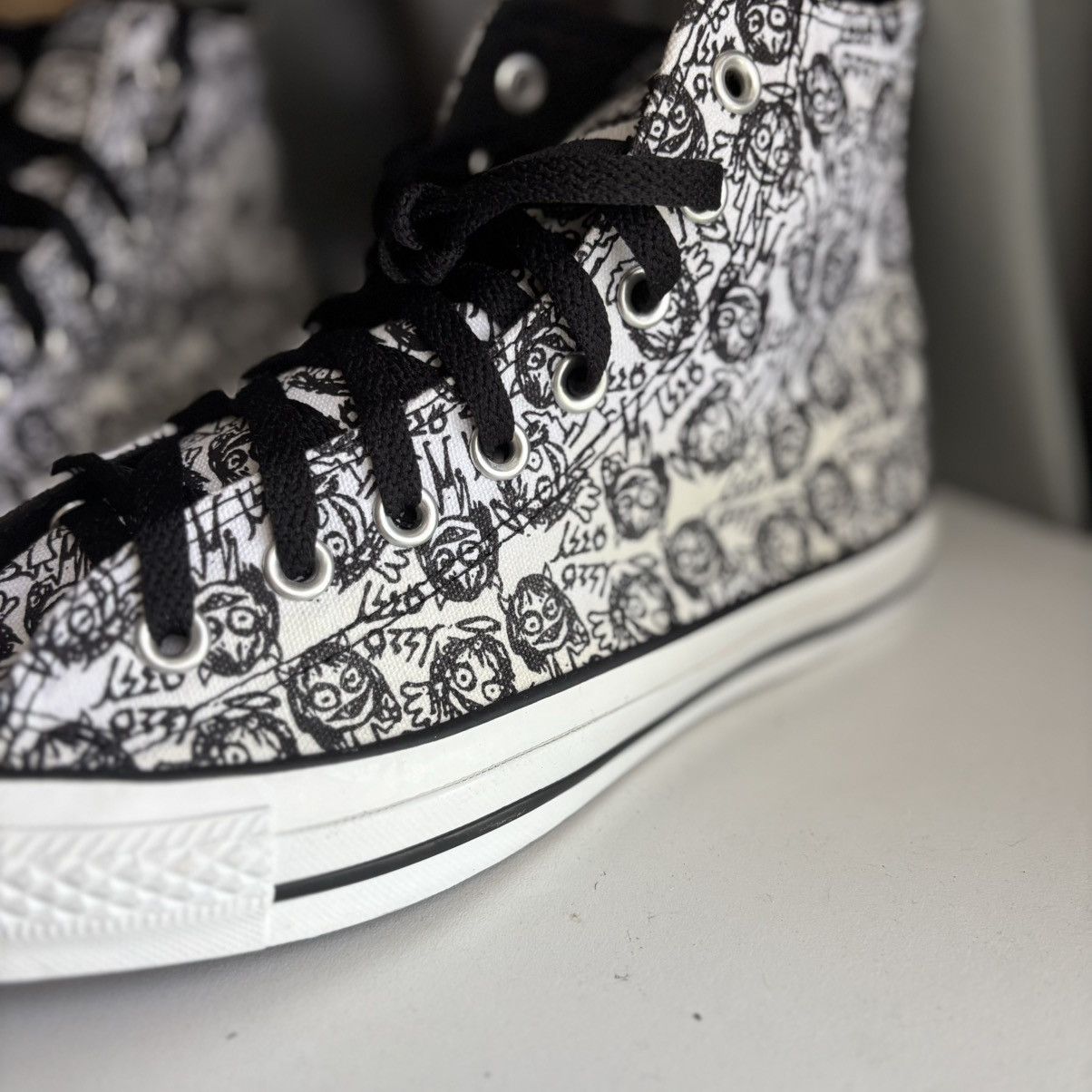 2008年OZZYオジーオズボーン×コンバース限定コラボスニーカー Converse × Ozzy Osbourne × Vintage Ozzy x Converse 2008 | Grailed