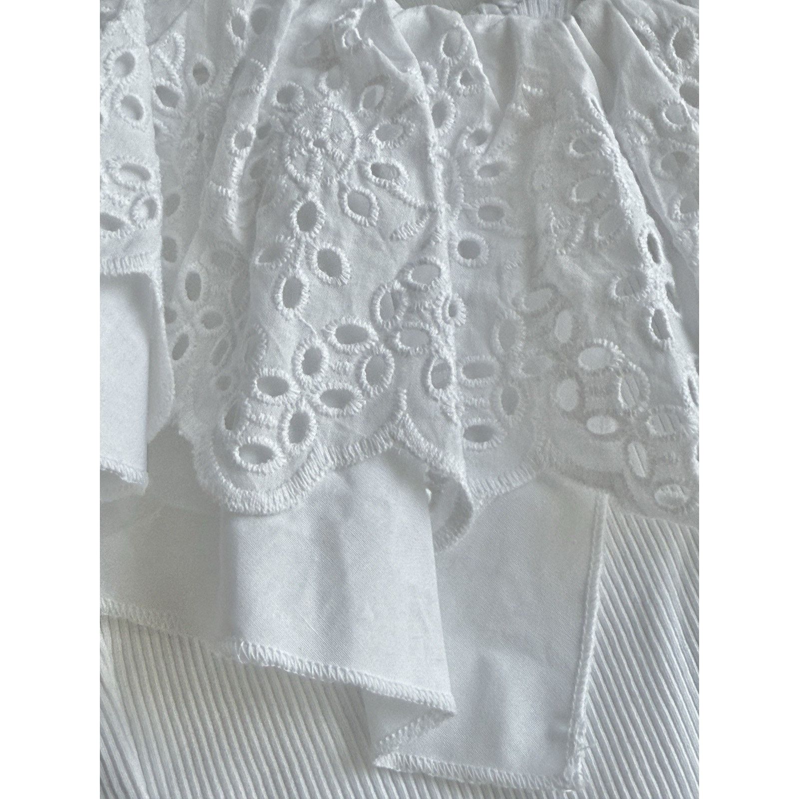 Zara NWOT ZARA Women’s Puffer Shoulder Mini White Dress S Size S / US 4 / IT 40 - 6 Thumbnail