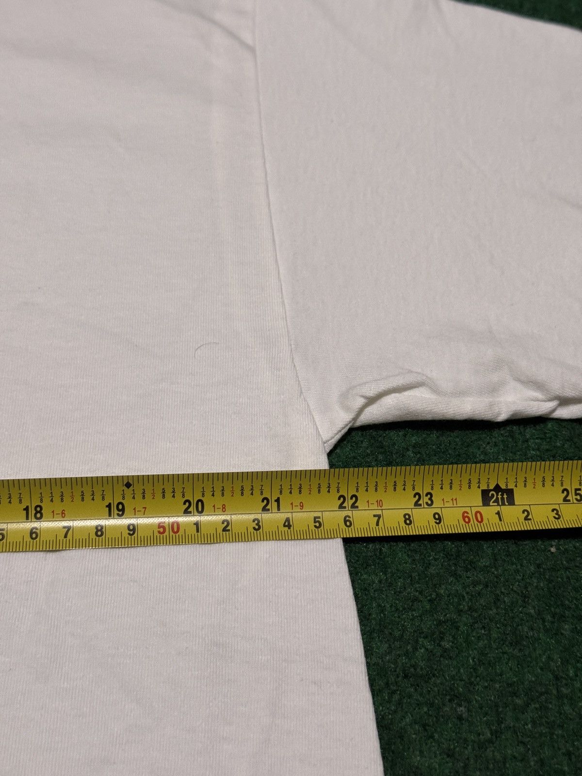 Hanes Hanes Tagless Vintage Shirt Promo Y2K Never Worn L T Shirt Size US L / EU 52-54 / 3 - 5 Thumbnail