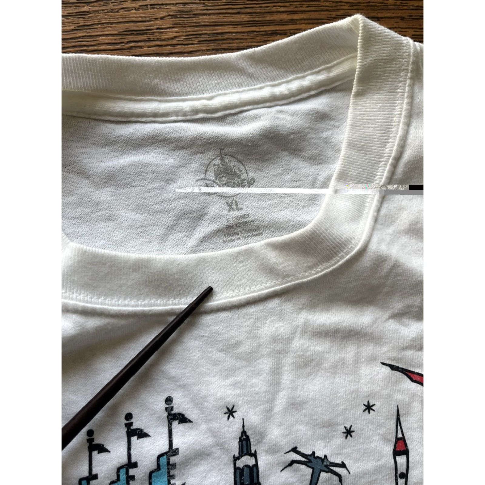 Disney Disney Disneyland T-Shirt White Spell-Out XL Resort Mickey Rides Tour Rides Vacay Mens Size US XL / EU 56 / 4 - 6 Thumbnail