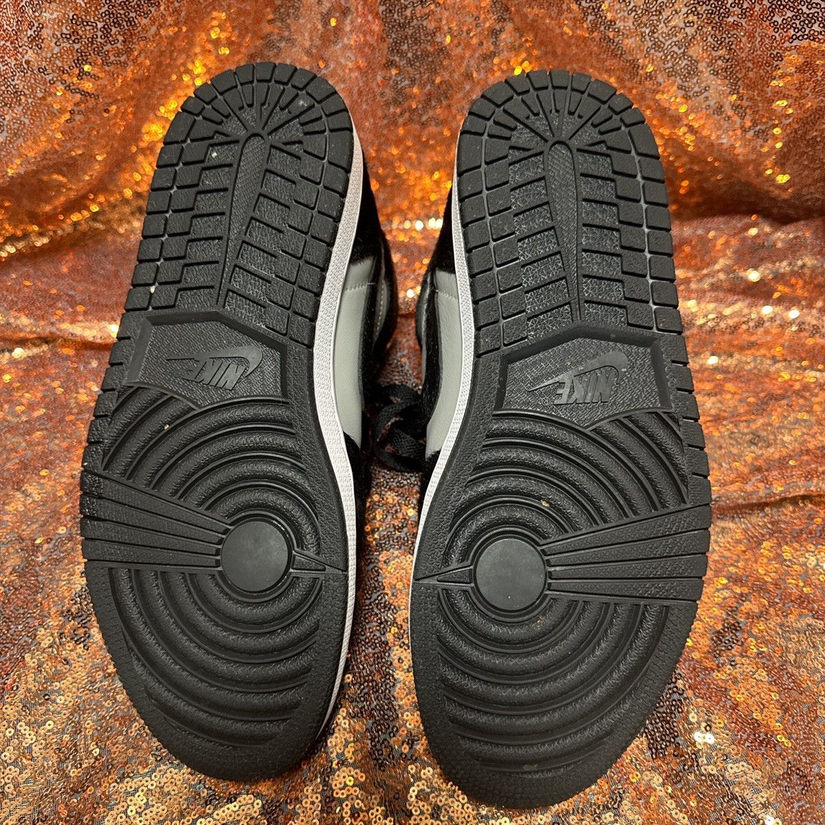 Jordan Brand × Nike Air Jordan 1 “Twist 2.0” WMNS Black/Gray High Top Size US 10 / IT 40 - 4 Thumbnail