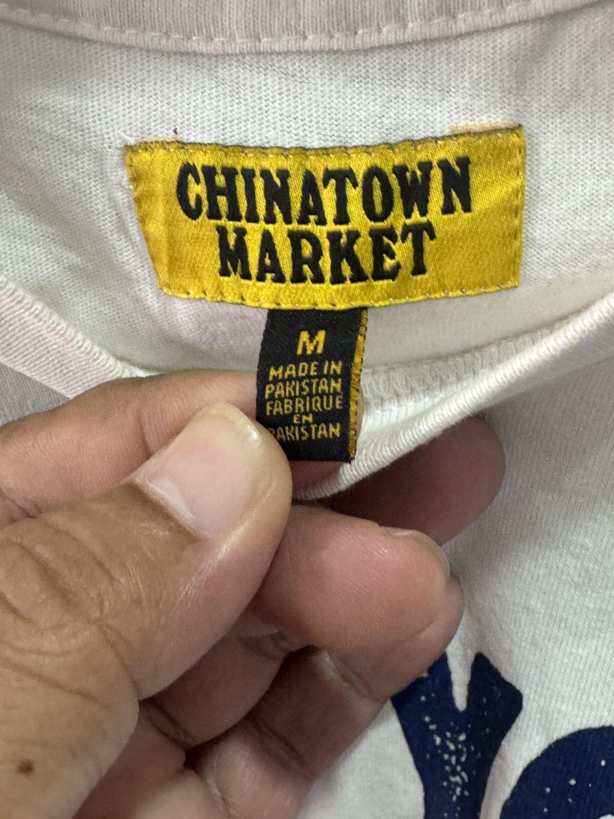 Japanese Brand CHINATOWN MARKET - keep your eye on sky Size US M / EU 48-50 / 2 - 4 Thumbnail