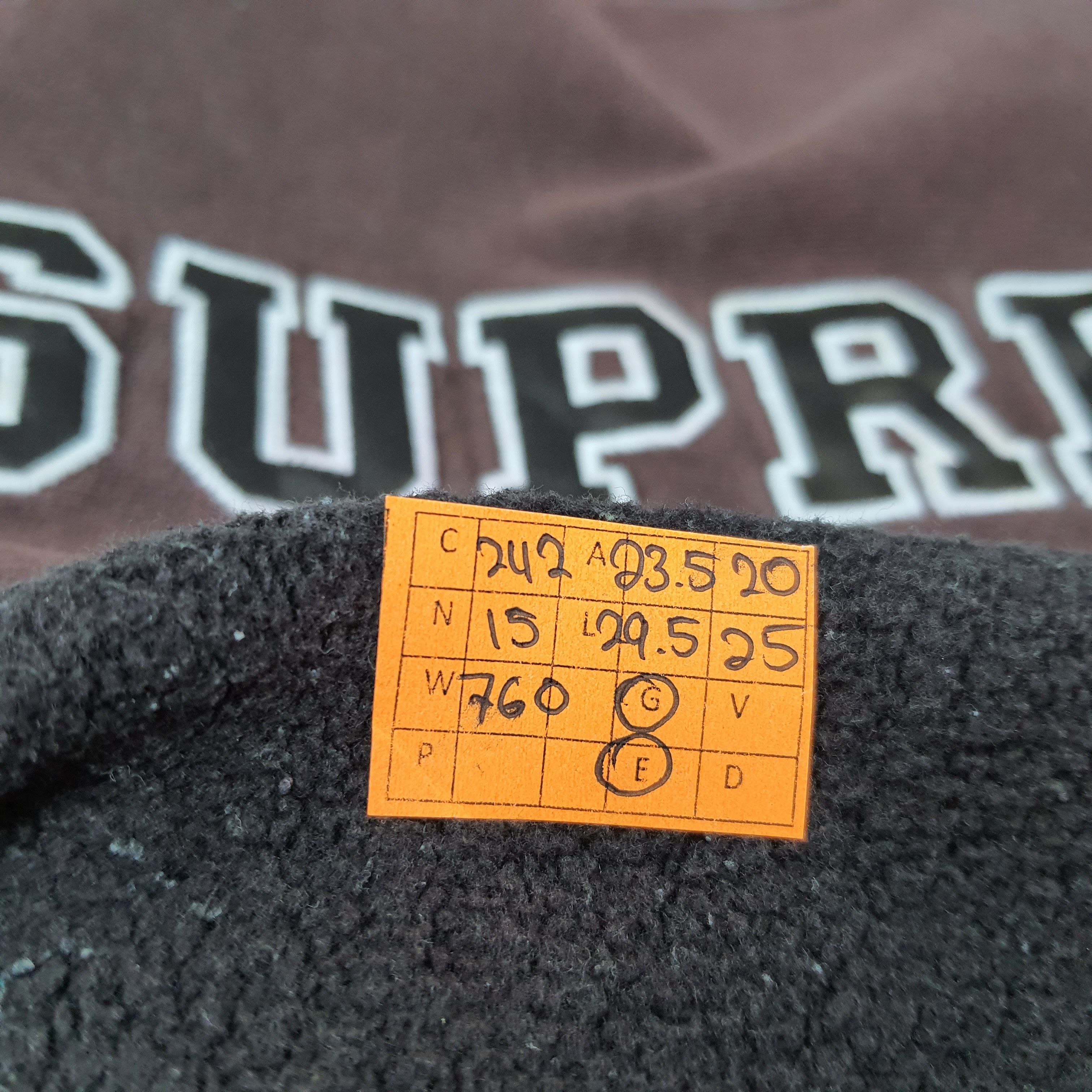 Supreme Vintage Supreme Streetwear Sweatshirt C242N15 Size US L / EU 52-54 / 3 - 9 Thumbnail