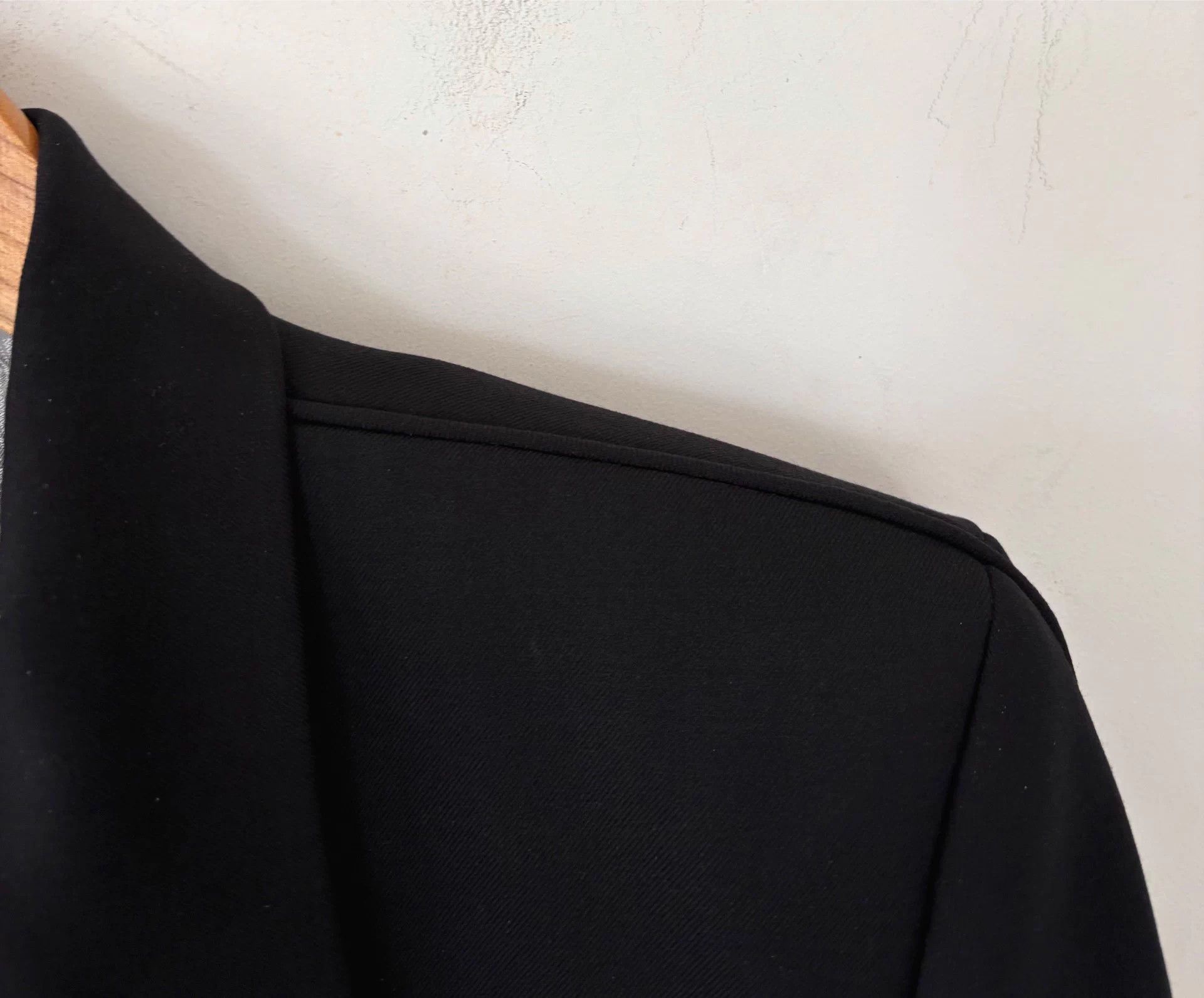 Vetements VETEMENTS double breasted wool blazer M/L cape-like Size US M / EU 48-50 / 2 - 5 Thumbnail