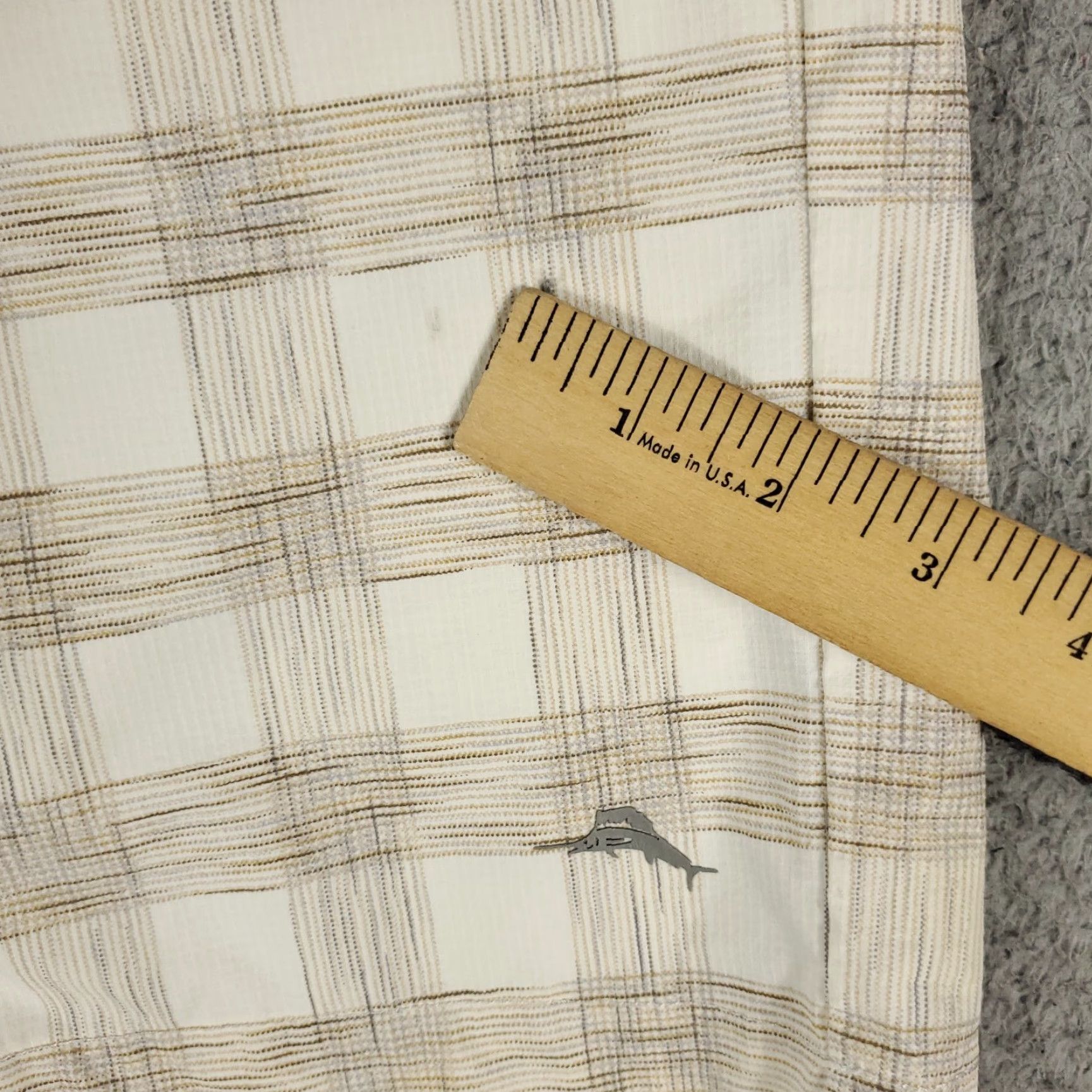 Tommy Bahama VINTAGE Tommy Bahama Shorts Mens Size 40 Beige Plaid Nylon Casual Flat Front Chino Mens Size US 40 / EU 56 - 4 Thumbnail