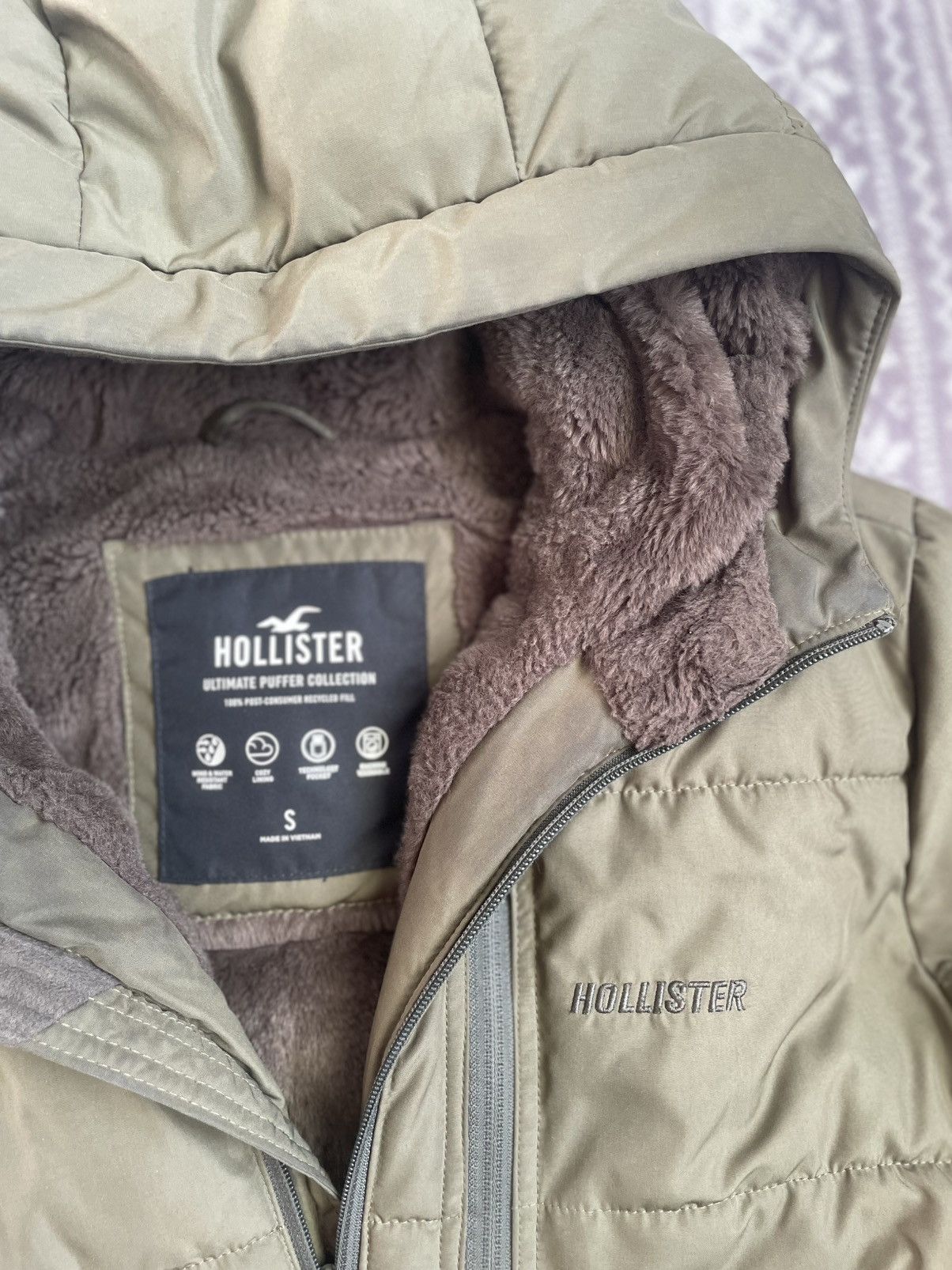 Hollister HOLLISTER FUR JACKET Size US S / EU 44-46 / 1 - 2 Thumbnail