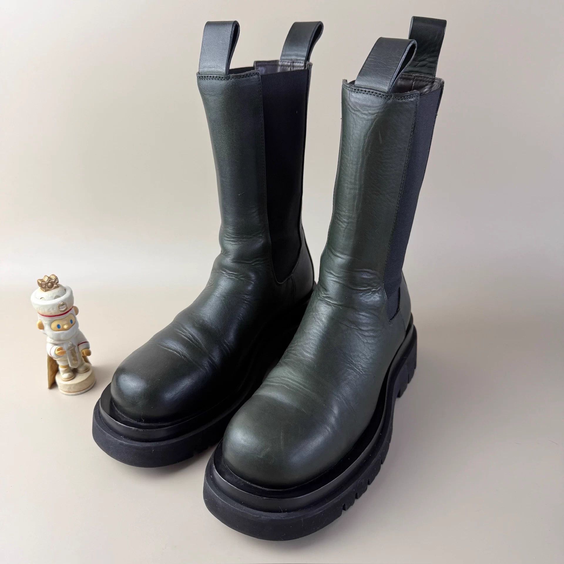 Bottega Veneta Bottega Veneta Dark Green Thick Mid-Calf Boot 36.5 1W Size US 5.5 / IT 35.5 - 1 Thumbnail