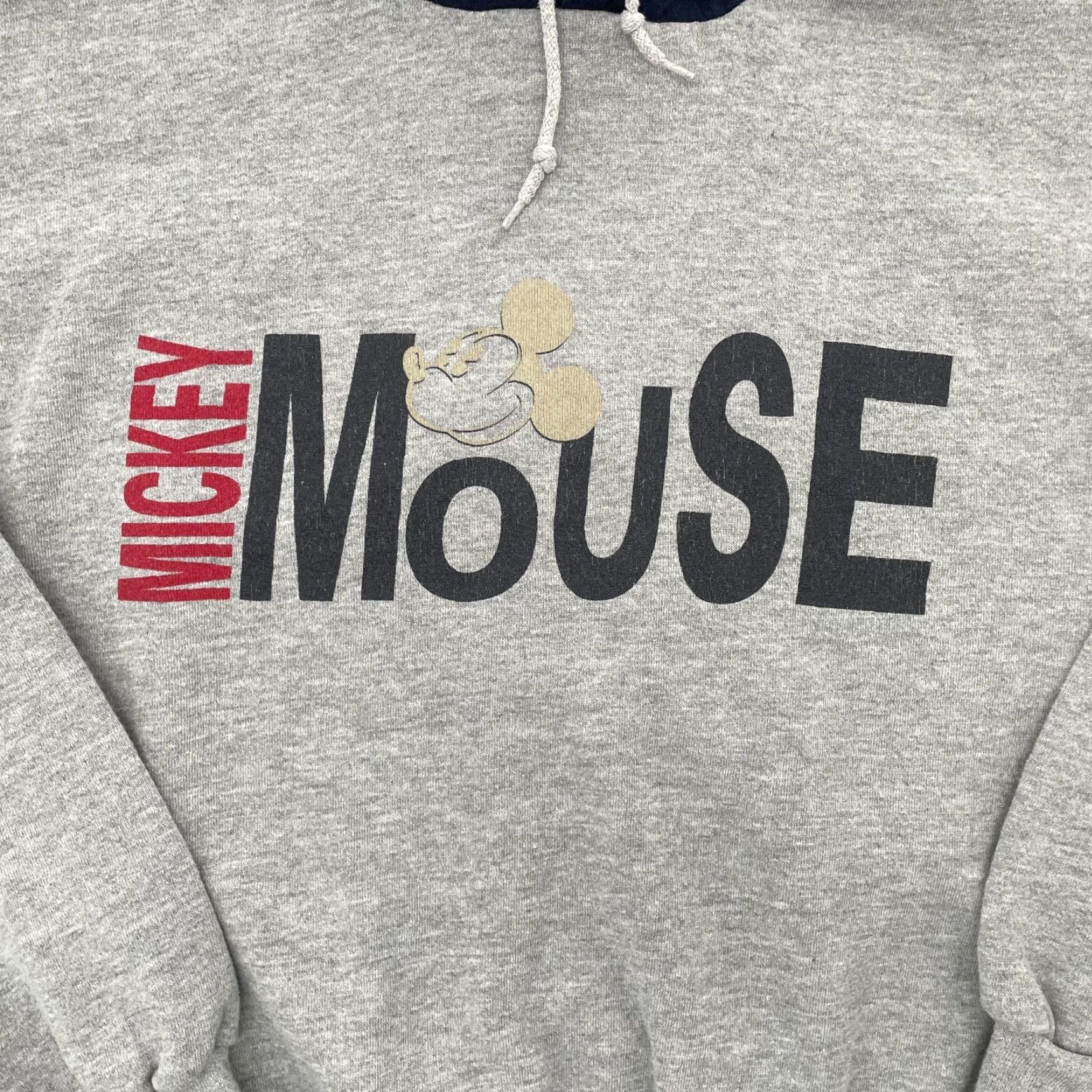 Disney Disney Mickey Mouse Sweater Adult Large Gray Hoodie Mickey Inc Spell Out Mens L Size US L / EU 52-54 / 3 - 4 Thumbnail