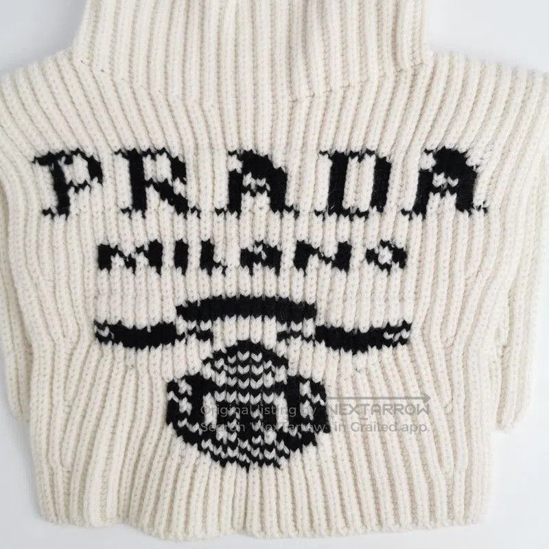 Prada Prada Logo Cashmere Scarf. Size ONE SIZE - 3 Thumbnail
