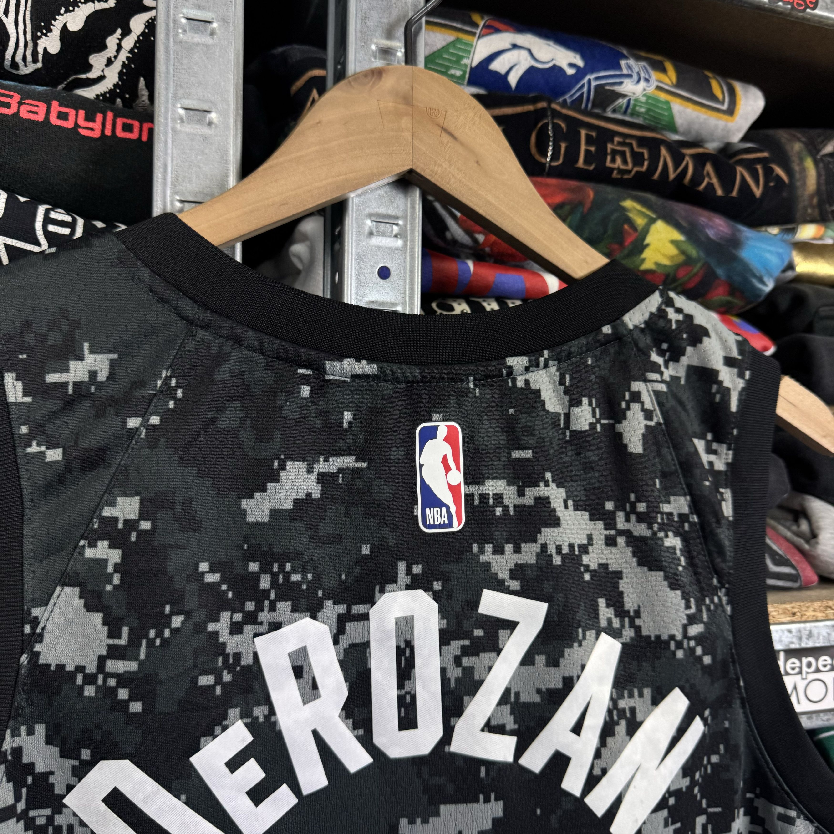 NBA × Nike NIKE SAN ANTONIO SPURS #10 DeMar DeRozan CITY EDITION JERSEY Size US L / EU 52-54 / 3 - 4 Thumbnail