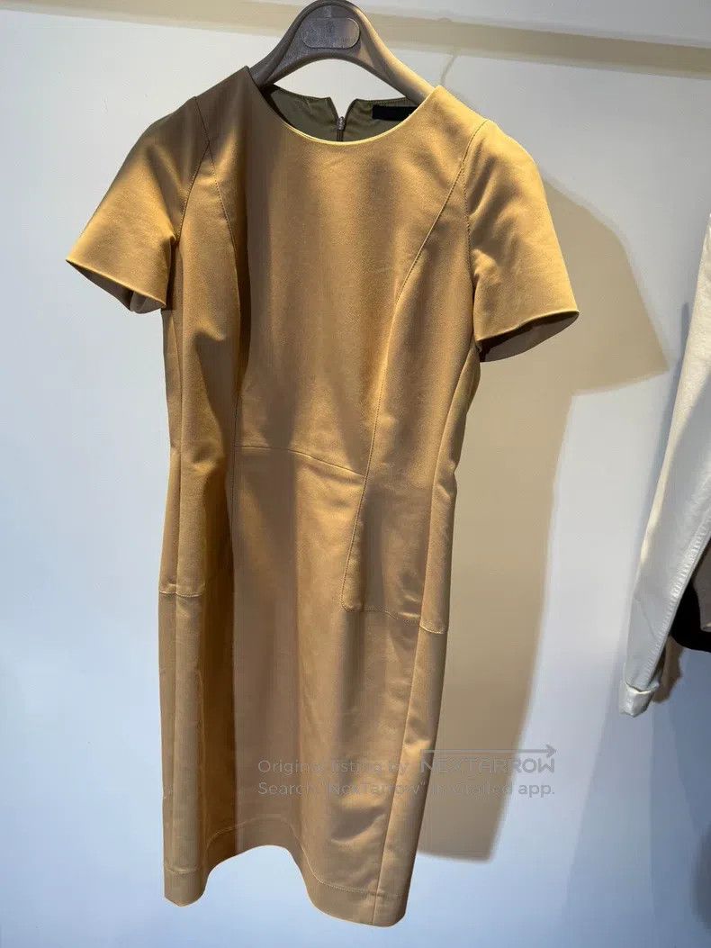 The Row The Row size 6 Brown Short Sleeve Dress Size M / US 6-8 / IT 42-44 - 1 Thumbnail