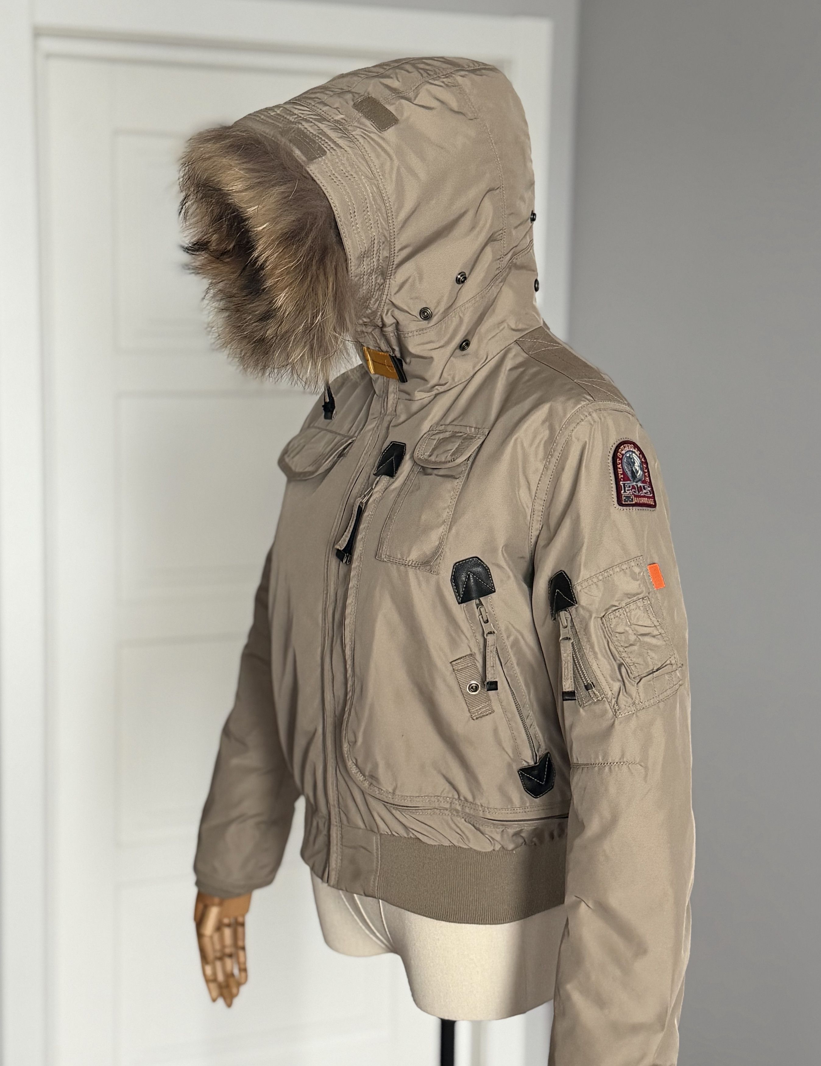 Parajumpers PARAJUMPERS Gobi Fur Down Bomber Jacket Size XS Beige Size XS / US 0-2 / IT 36-38 - 4 Thumbnail