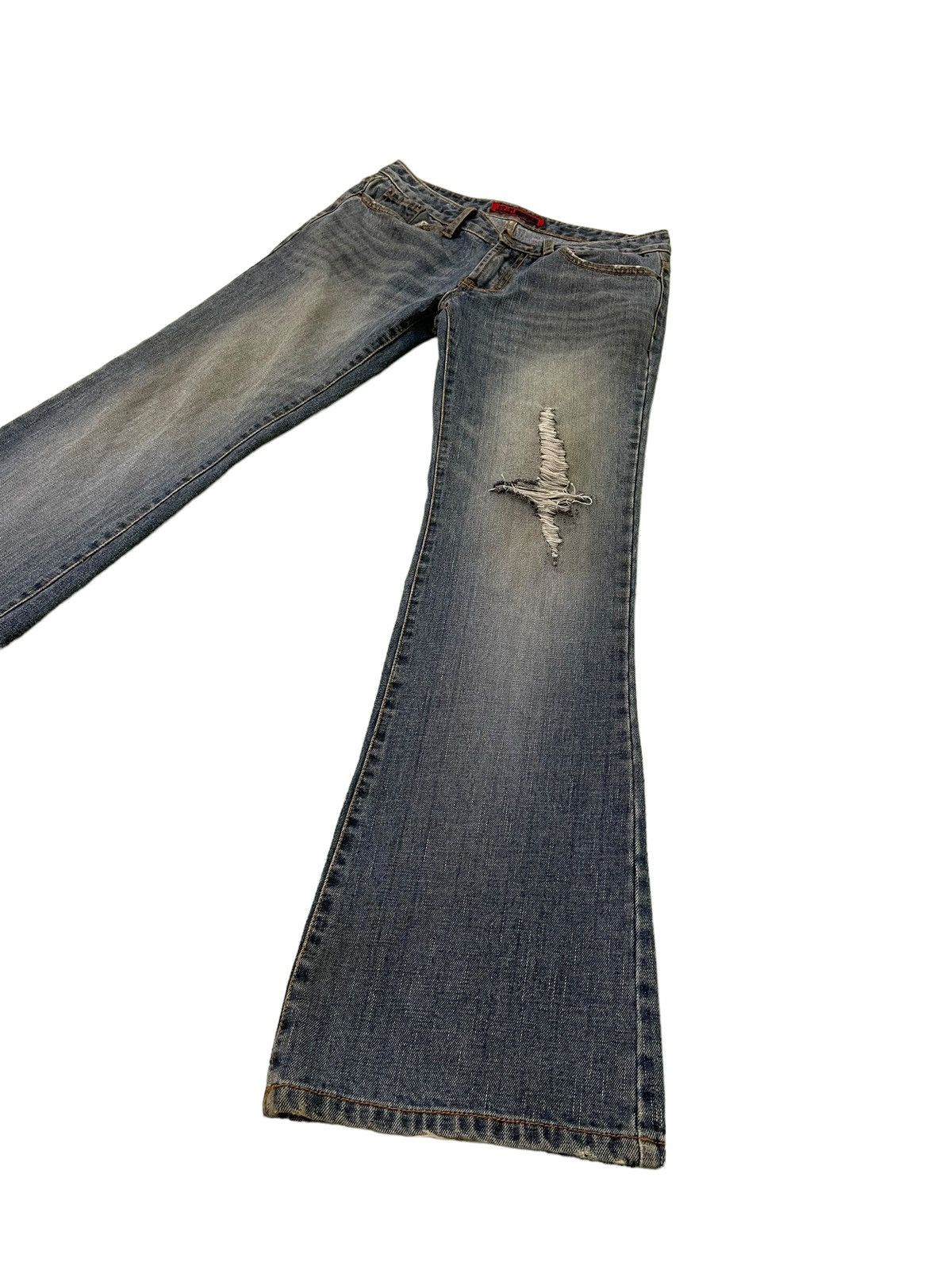 Japanese Brand Flare Jeans G&J Distress Low Rise Boot Cut 8🟦6 Size US 29 - 1 Thumbnail
