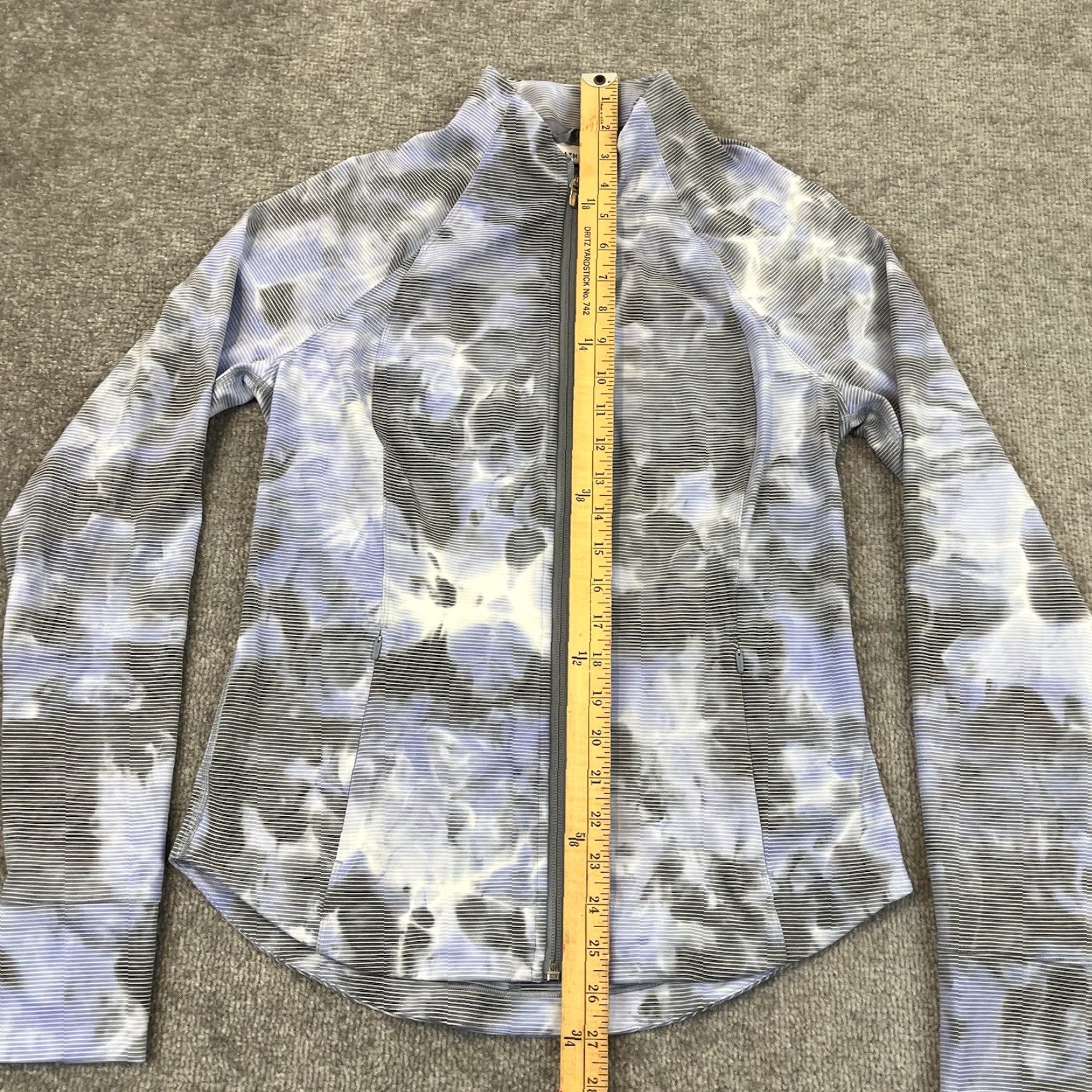Athleta Athleta Jacket Womens Medium Salutation Jacquard Full Zip Running Tie Dye Stripe Size M / US 6-8 / IT 42-44 - 5 Thumbnail