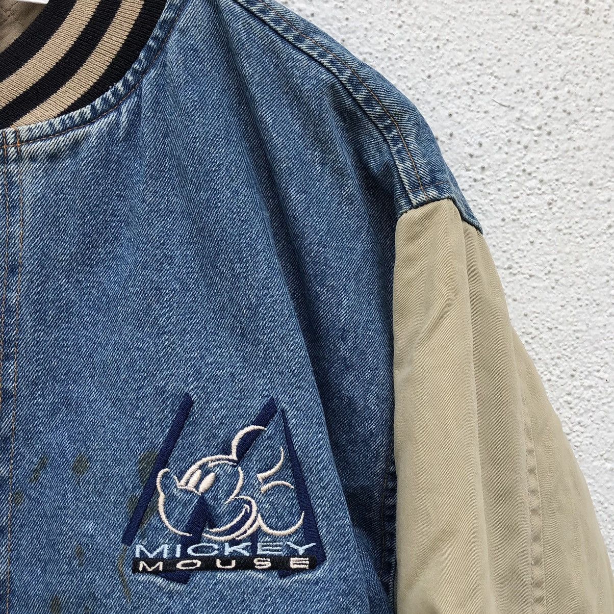 Vintage VTG 90s Mickey Mouse Disney Quilted Varsity Bomber Jacket Size US M / EU 48-50 / 2 - 10 Thumbnail