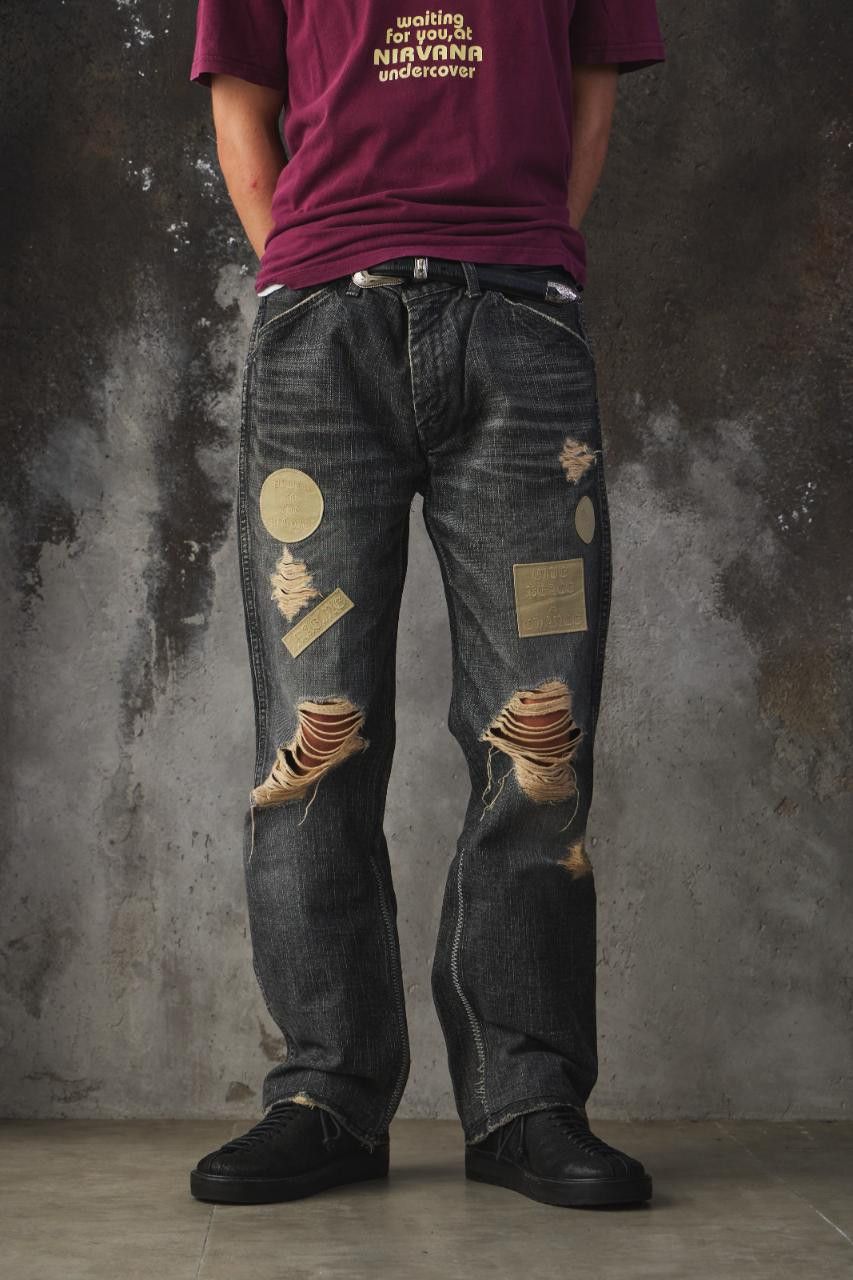 Number (N)ine Number (N)ine AW04 Patchwork Distressed Denim Size US 35 - 2 Thumbnail