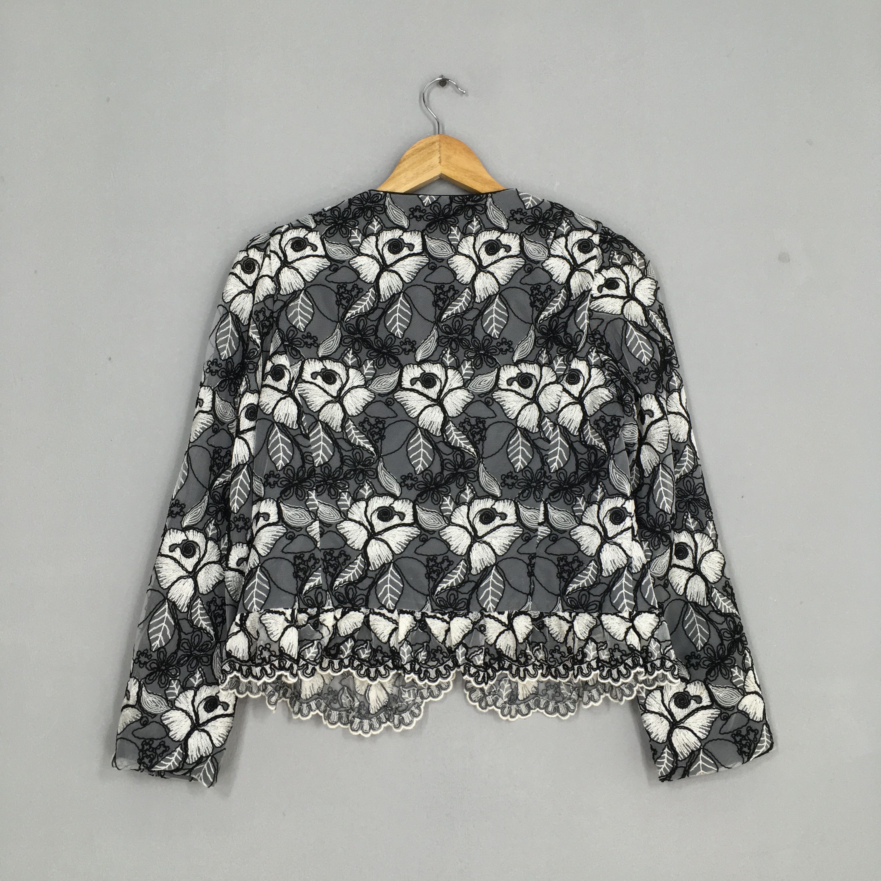 Designer × If Six Was Nine × Yoshiyuki Konishi Yukiko Kimijima Beauty Floral Embroidered Women Jacket Size S / US 4 / IT 40 - 6 Thumbnail