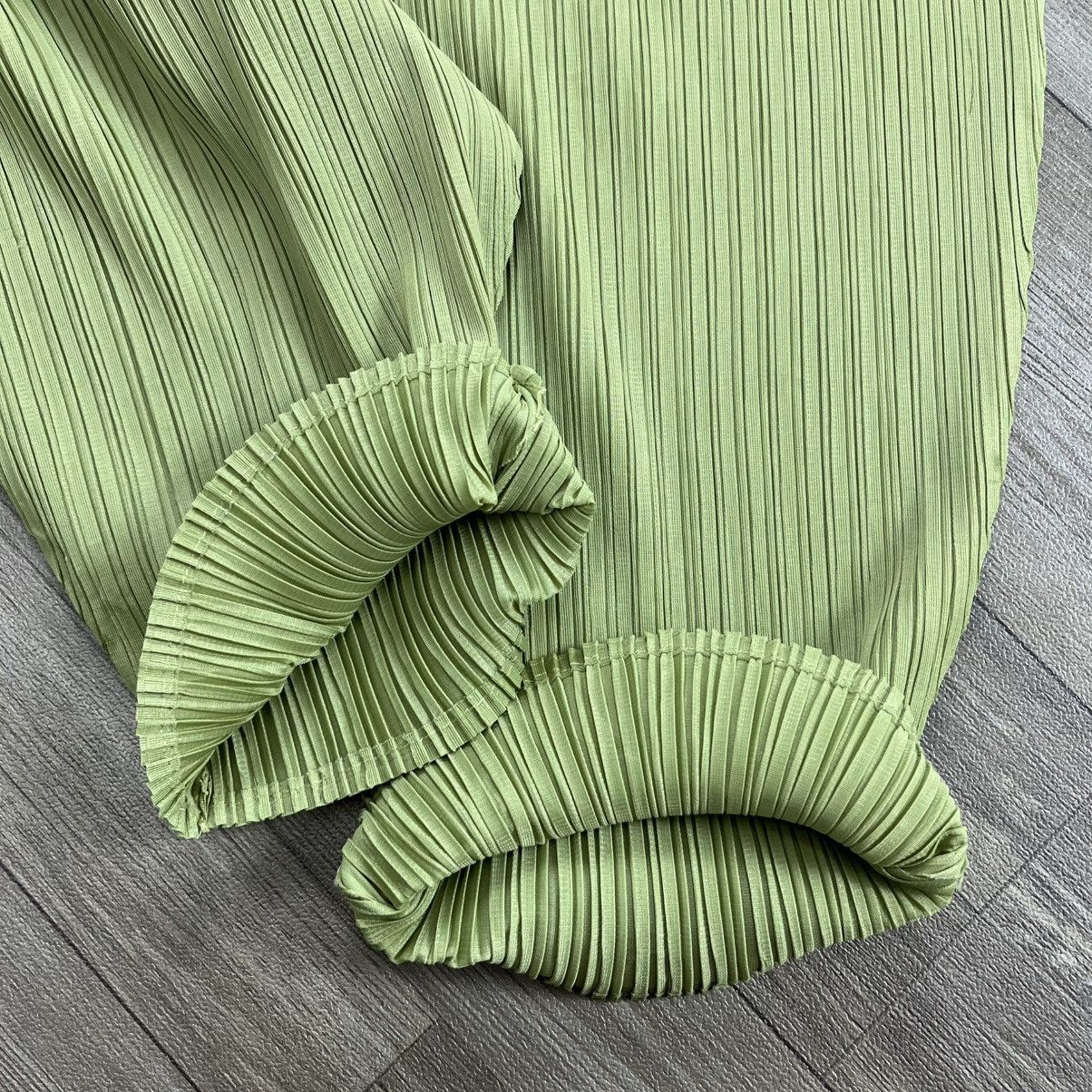 Pleats Please Issey Miyake Vintage Pleats Please Issey Miyake Green Monthly June Pants Size US 28 / EU 44 - 15 Thumbnail