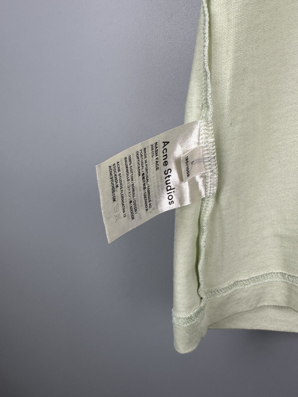 Acne Studios Acne Studios Face Logo T Shirt Tee Old Money Luxury Polo Size US L / EU 52-54 / 3 - 8 Thumbnail