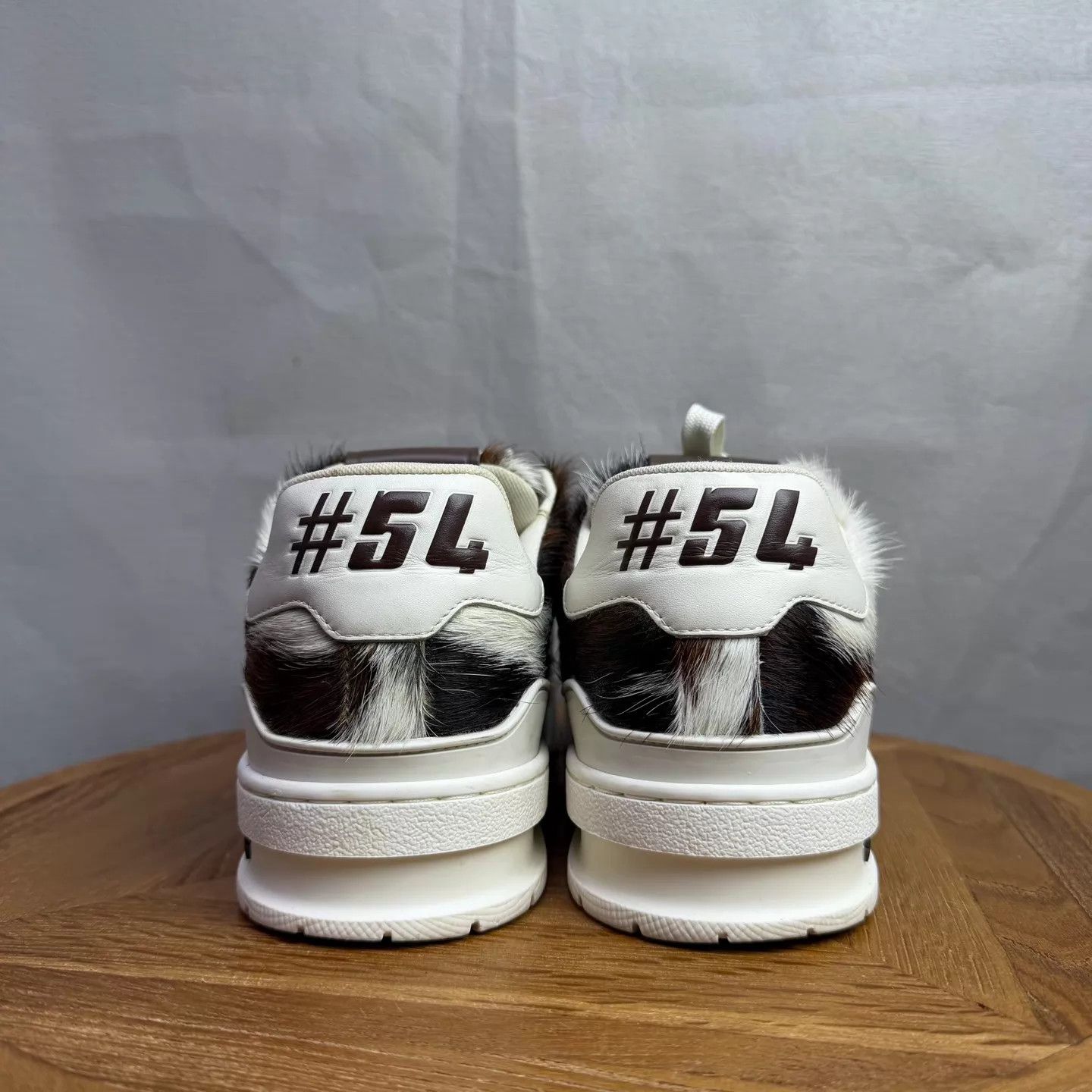 Louis Vuitton LV Trainer White Chocolate Horsehair UK7/41 95 New Size US 8 / EU 41 - 5 Thumbnail
