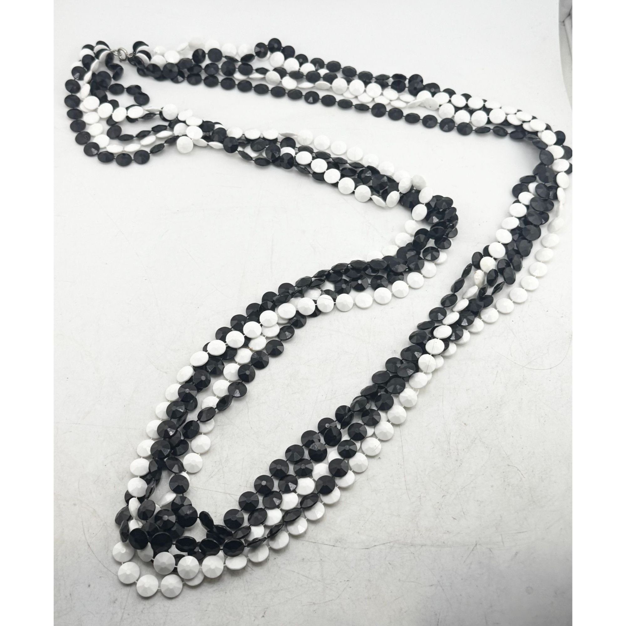 Vintage Vintage multi strand black and white beaded necklace Size ONE SIZE - 1 Thumbnail