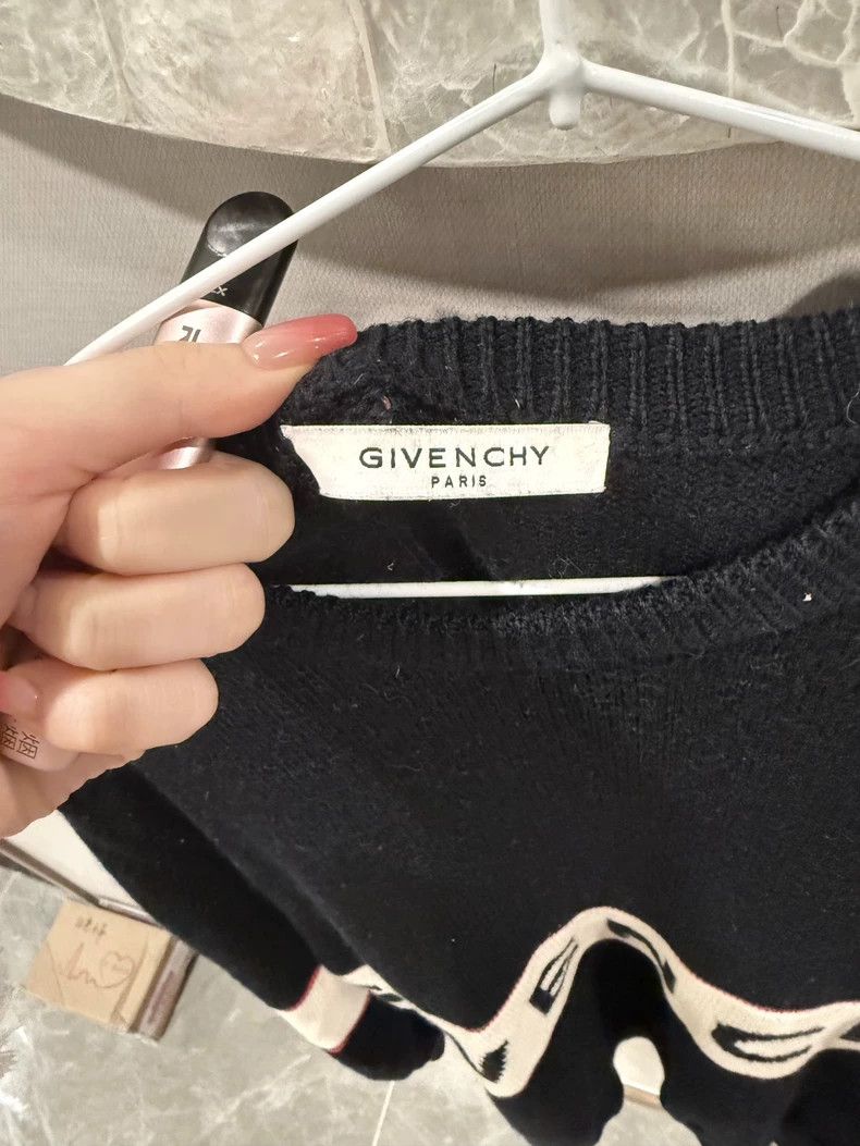 Givenchy Givenchy Sweater, XXL size Size US XL / EU 56 / 4 - 2 Thumbnail