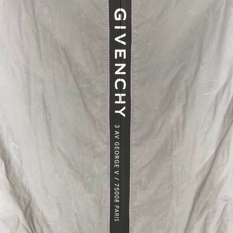 Givenchy Givenchy 3m reflective zip-up lettering long coat Size US S / EU 44-46 / 1 - 5 Thumbnail