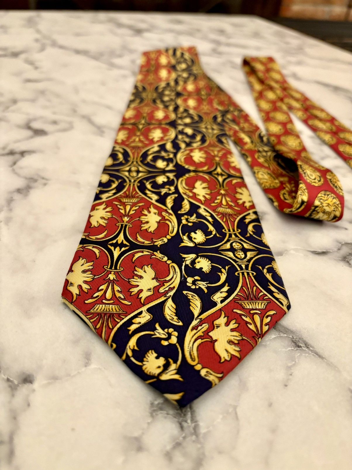 Versace Rare 90s Gianni Versace baroque silk tie Size ONE SIZE - 5 Thumbnail