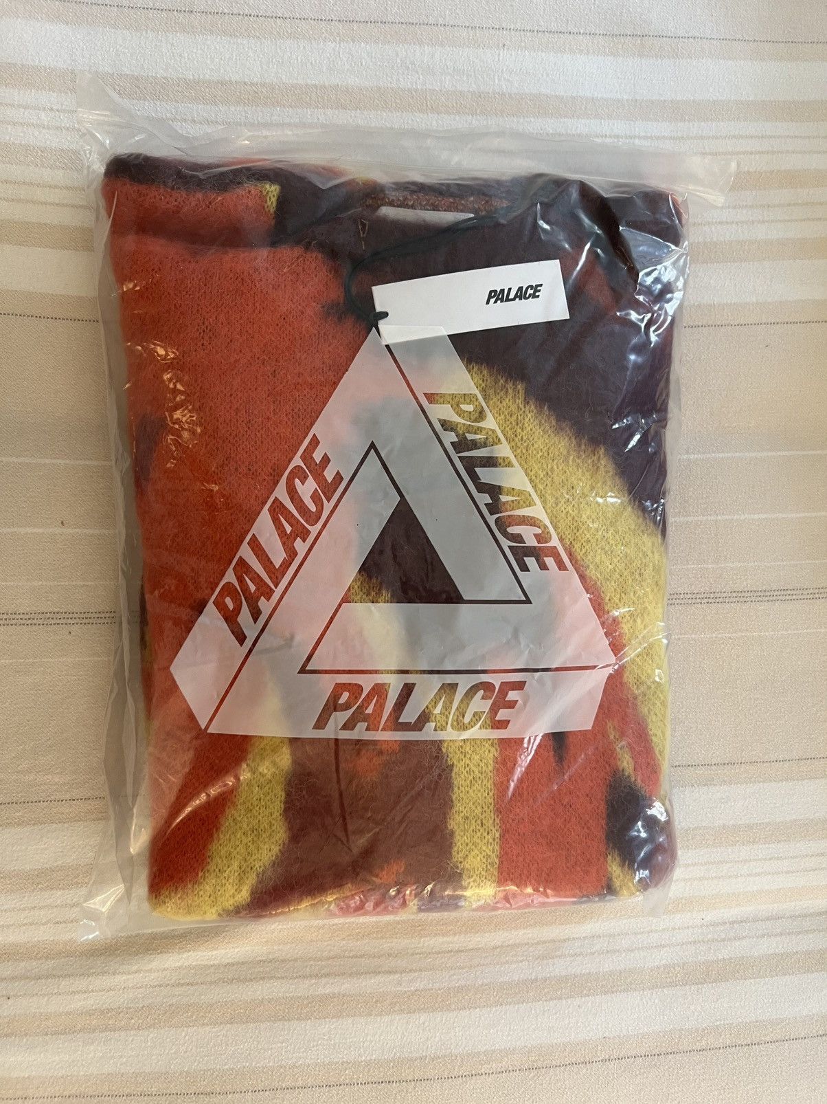 Palace Palace Hairy Camo Sweater Pullover in The Color “Fire” XL Size US XL / EU 56 / 4 - 4 Thumbnail