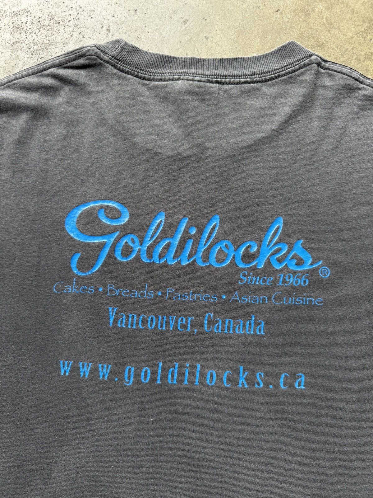 Vintage ‘00s Got Lumpia Goldilocks Vintage Tee Shirt Filipino Humor Size US XL / EU 56 / 4 - 7 Thumbnail