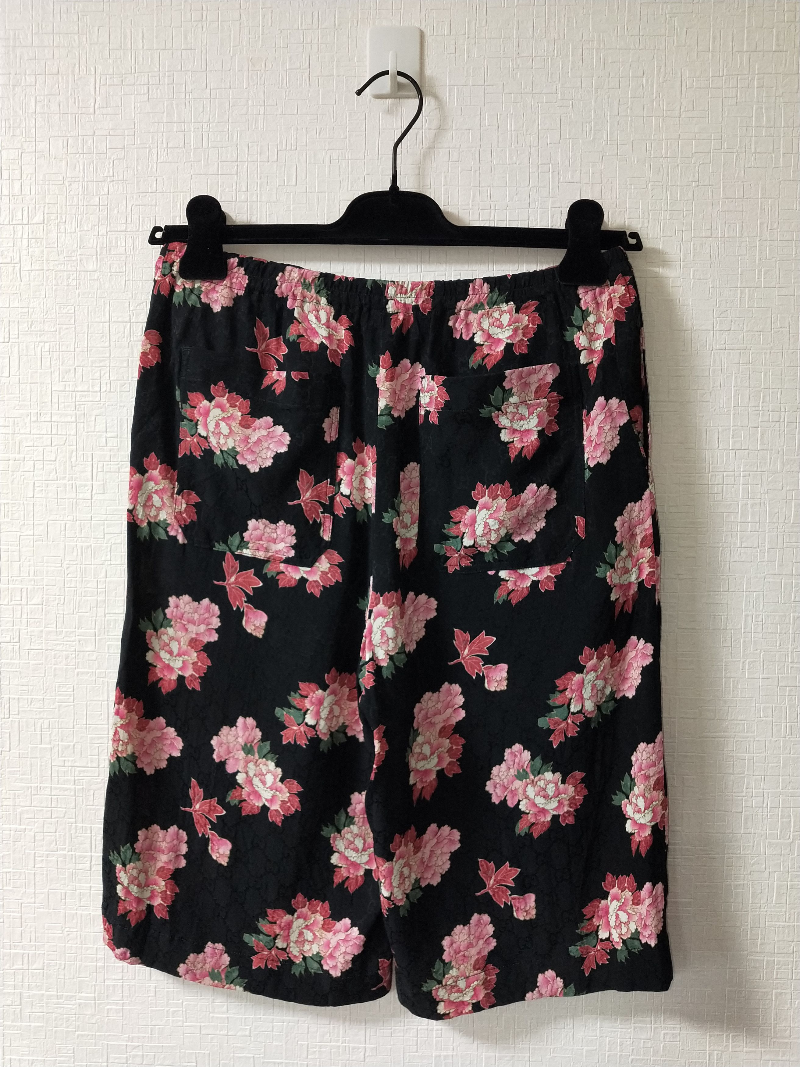 Gucci Peony Print Silk Shorts Size US 29 - 2 Thumbnail