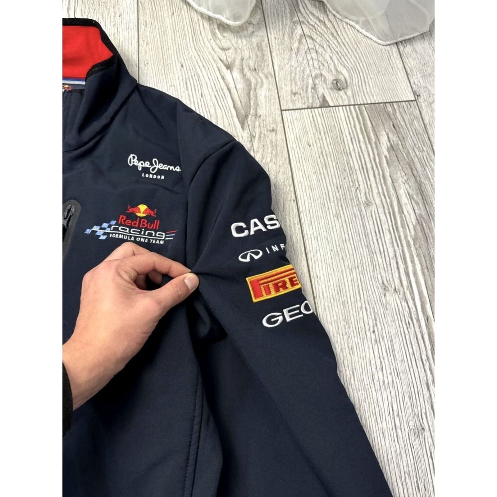Pepe Jeans Pepe jeans Red Bull Infiniti racing Softshell jacket Size US 39 - 7 Thumbnail