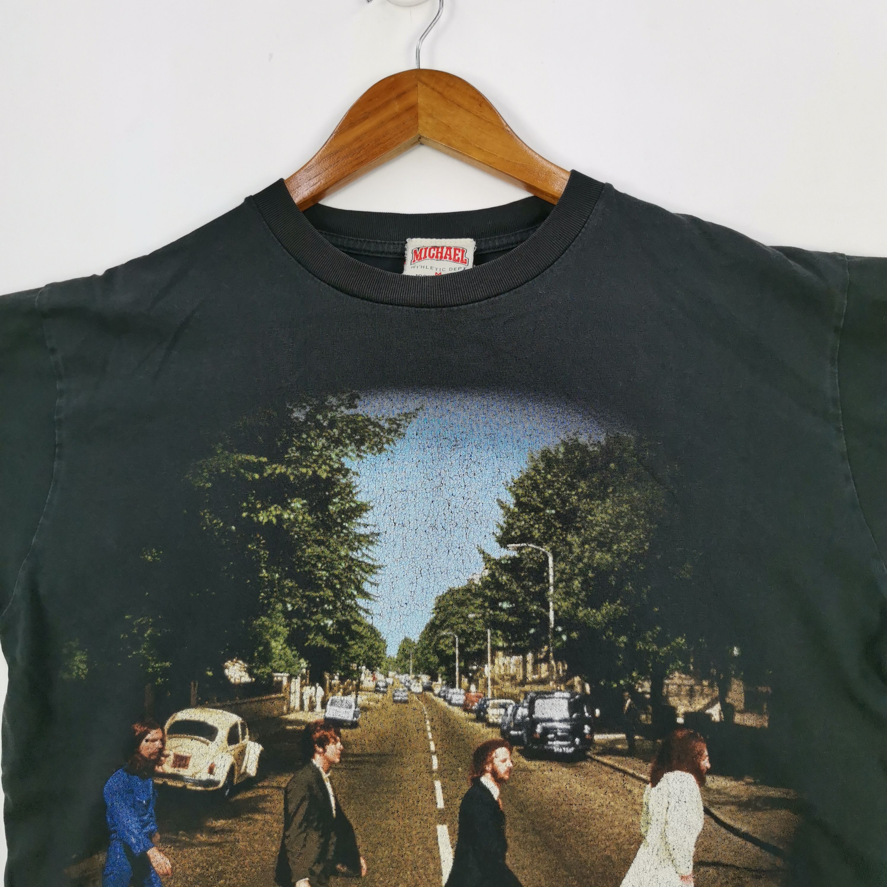 Band Tees Vintage Beatles T Shirt Abbey Road Rock Band 56789 Size US M / EU 48-50 / 2 - 5 Thumbnail
