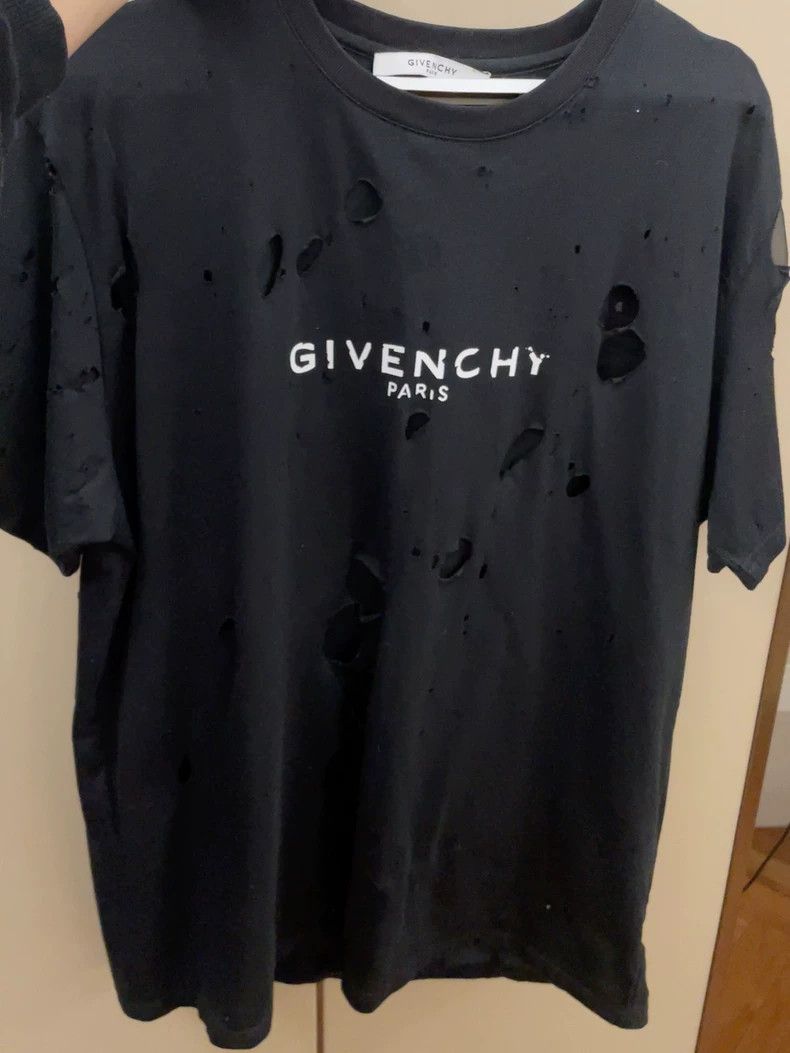 Givenchy Givenchy Ripped Short Sleeve Shirt Size US M / EU 48-50 / 2 - 5 Thumbnail