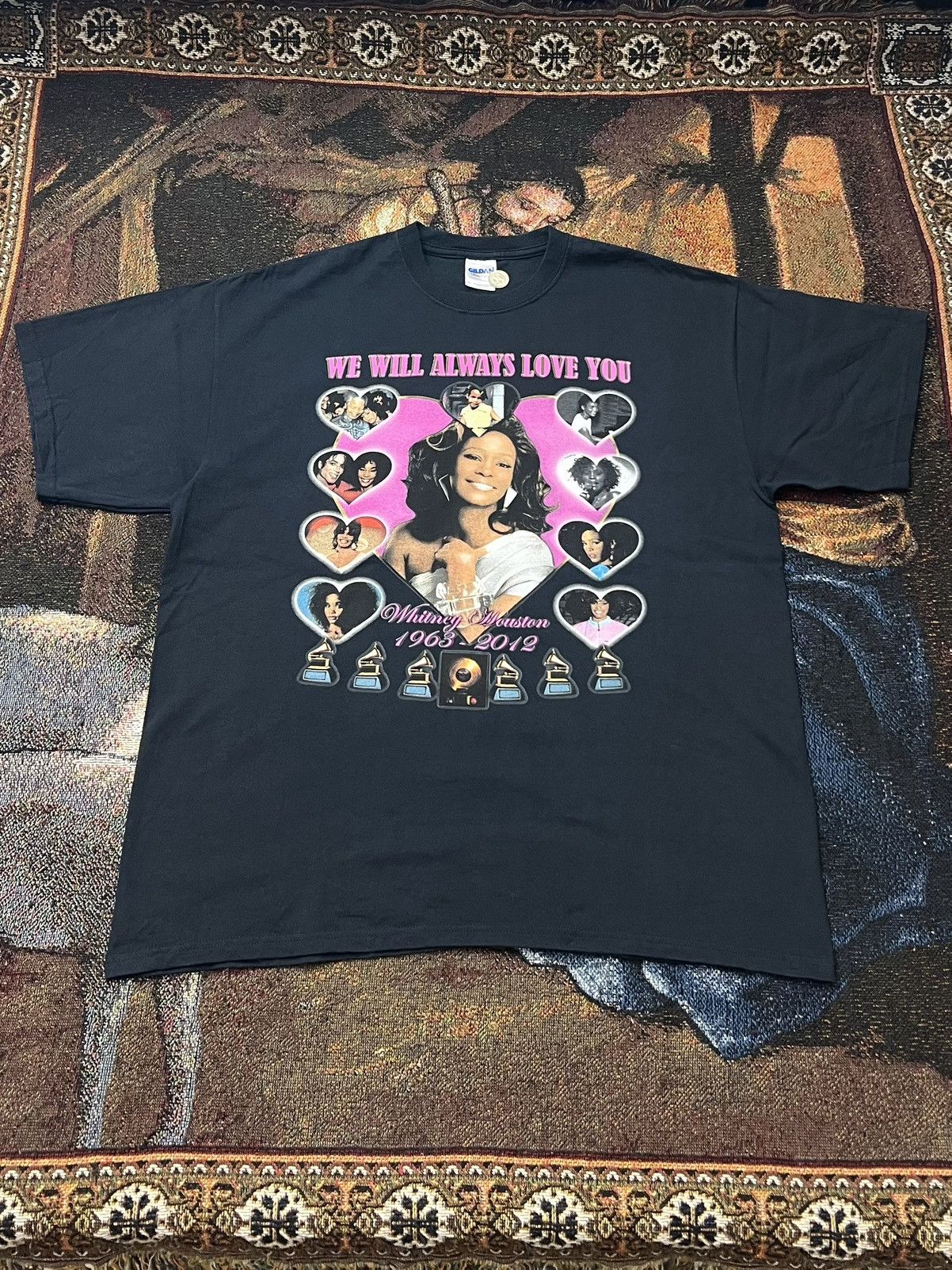 Vintage Whitney Houston Memorial Tee Size US XL / EU 56 / 4 - 3 Thumbnail