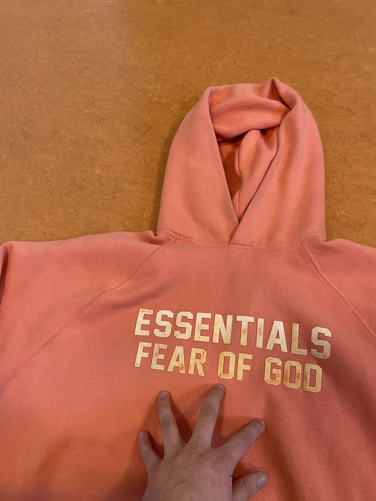 Fear of God × Vintage Fear of God essentialla hoodie pink Size US L / EU 52-54 / 3 - 4 Thumbnail