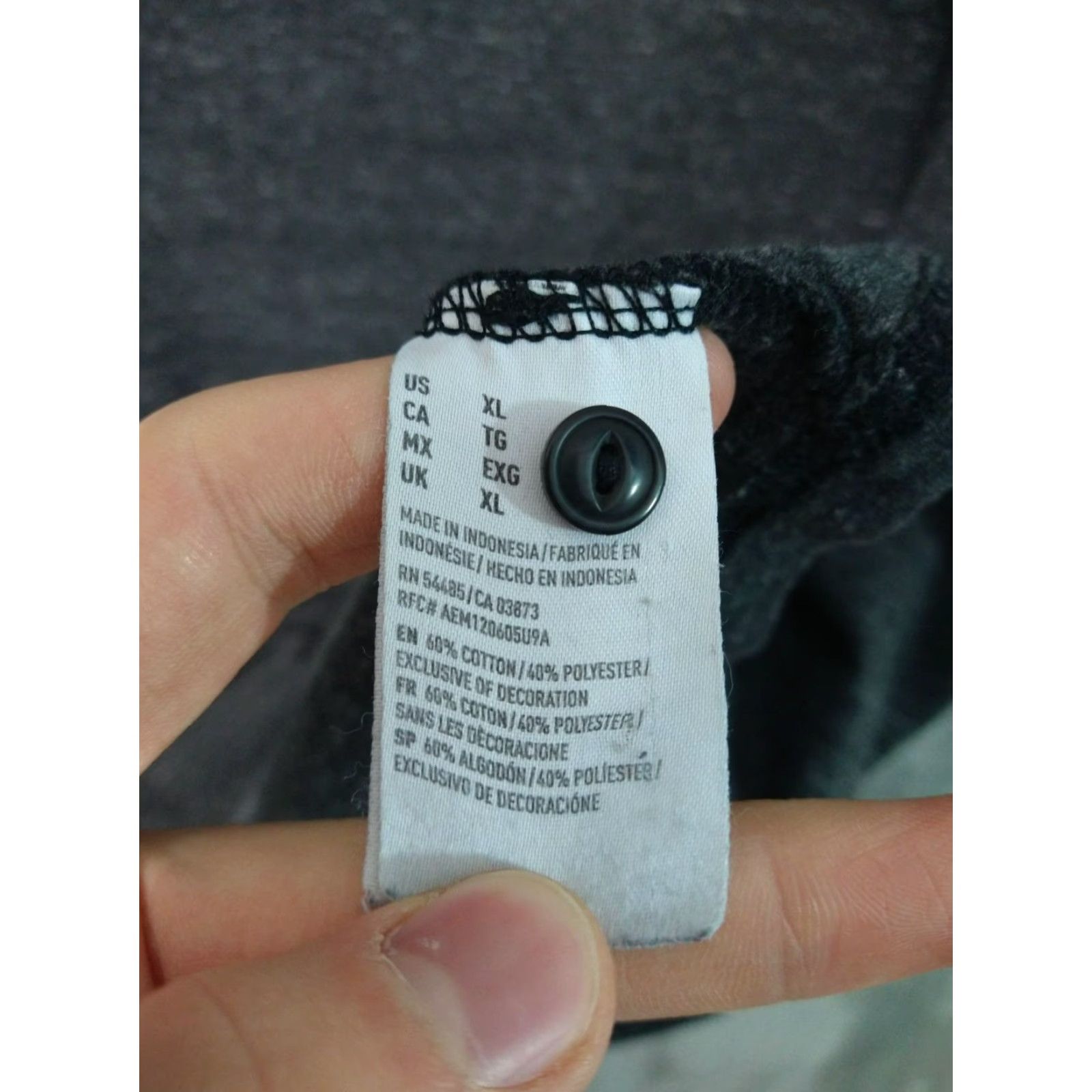 American Eagle Outfitters VINTAGE American Eagle Outfitters Shirt Mens XL Gray Henley Long Sleeve Cotton Polyester Knit Regular Fit Size US XL / EU 56 / 4 - 6 Thumbnail