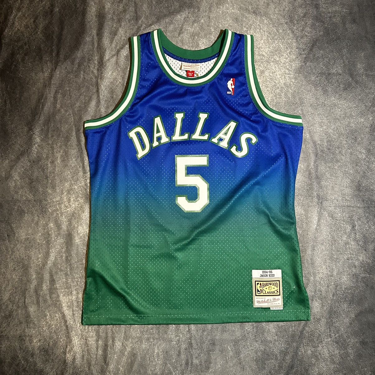 Mitchell & Ness × NBA Mitchell & Ness Jason Kidd Dallas Mavericks Jersey 1994/95 Size US L / EU 52-54 / 3 - 1 Thumbnail