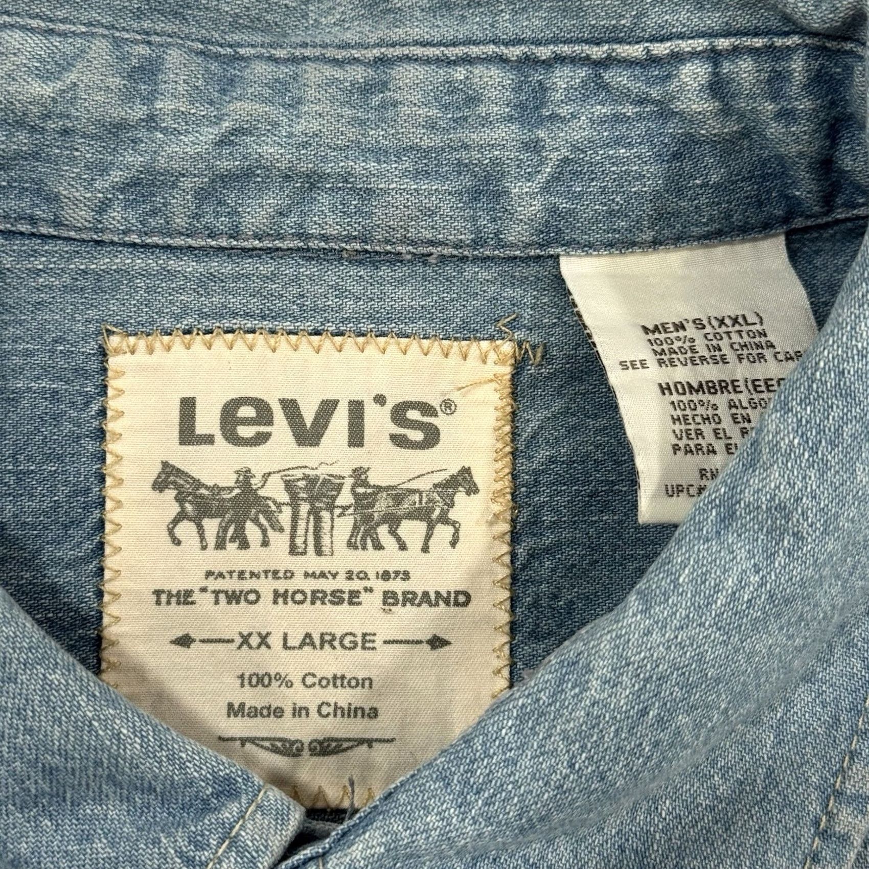 Levi's VINTAGE Levi's Denim Shirt Men’s 2XL Light Wash 100% Cotton Blue Button-Up Long Sleeve Collared Size US XXL / EU 58 / 5 - 3 Thumbnail