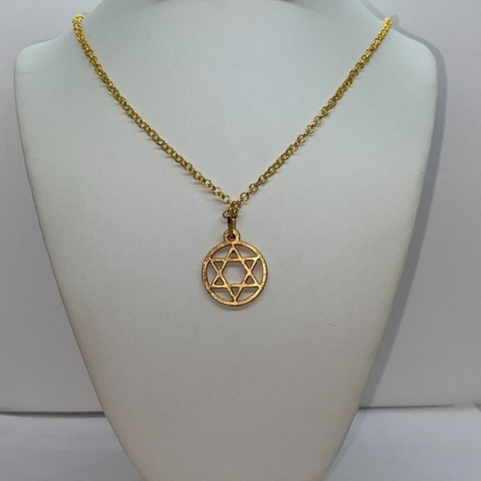 Handmade Gold-Tone Star Pendant Necklace Size ONE SIZE - 1 Thumbnail