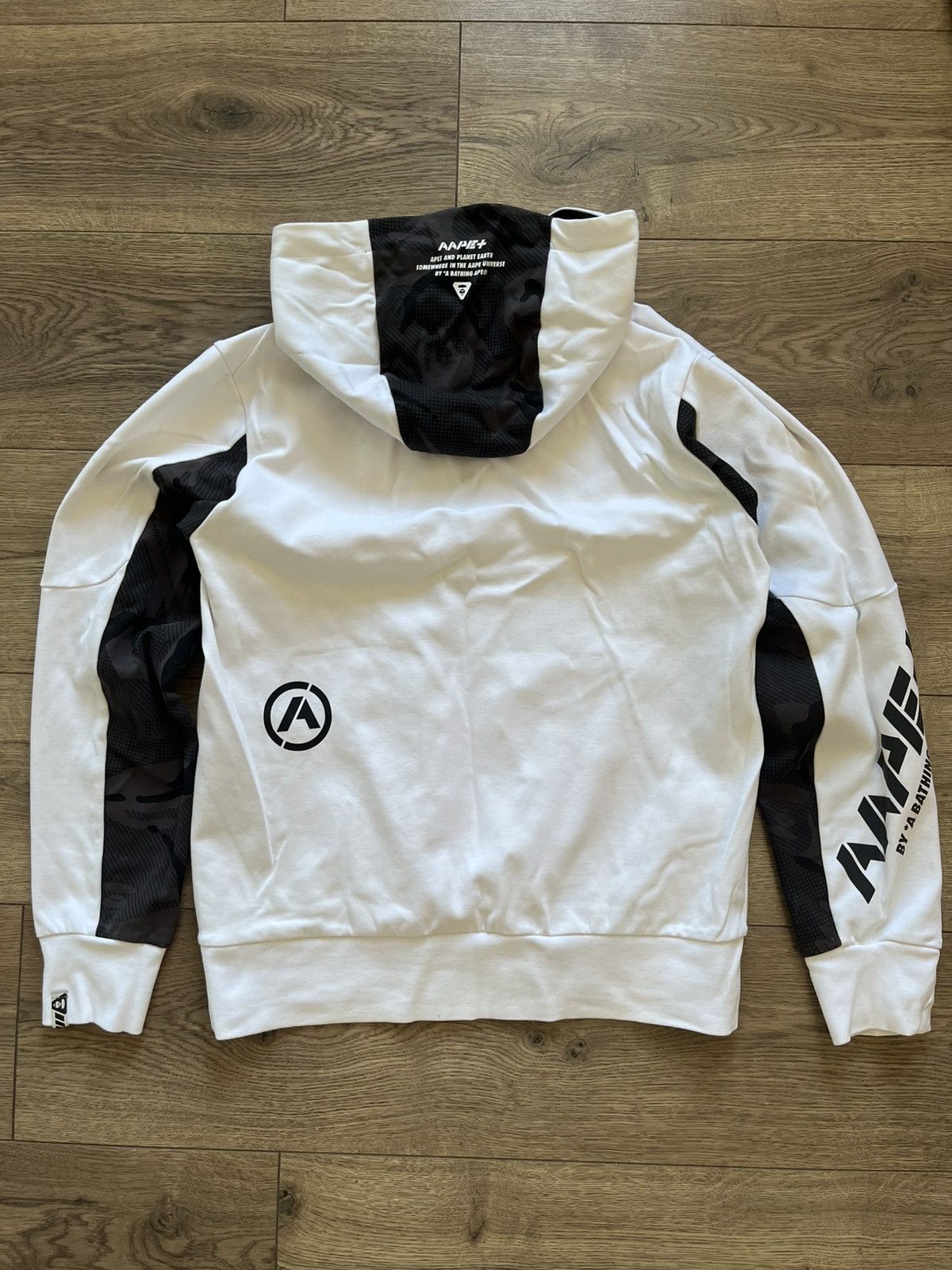 Aape AAPE by A Bathing Ape Half Zip Hoodie Size US S / EU 44-46 / 1 - 9 Thumbnail