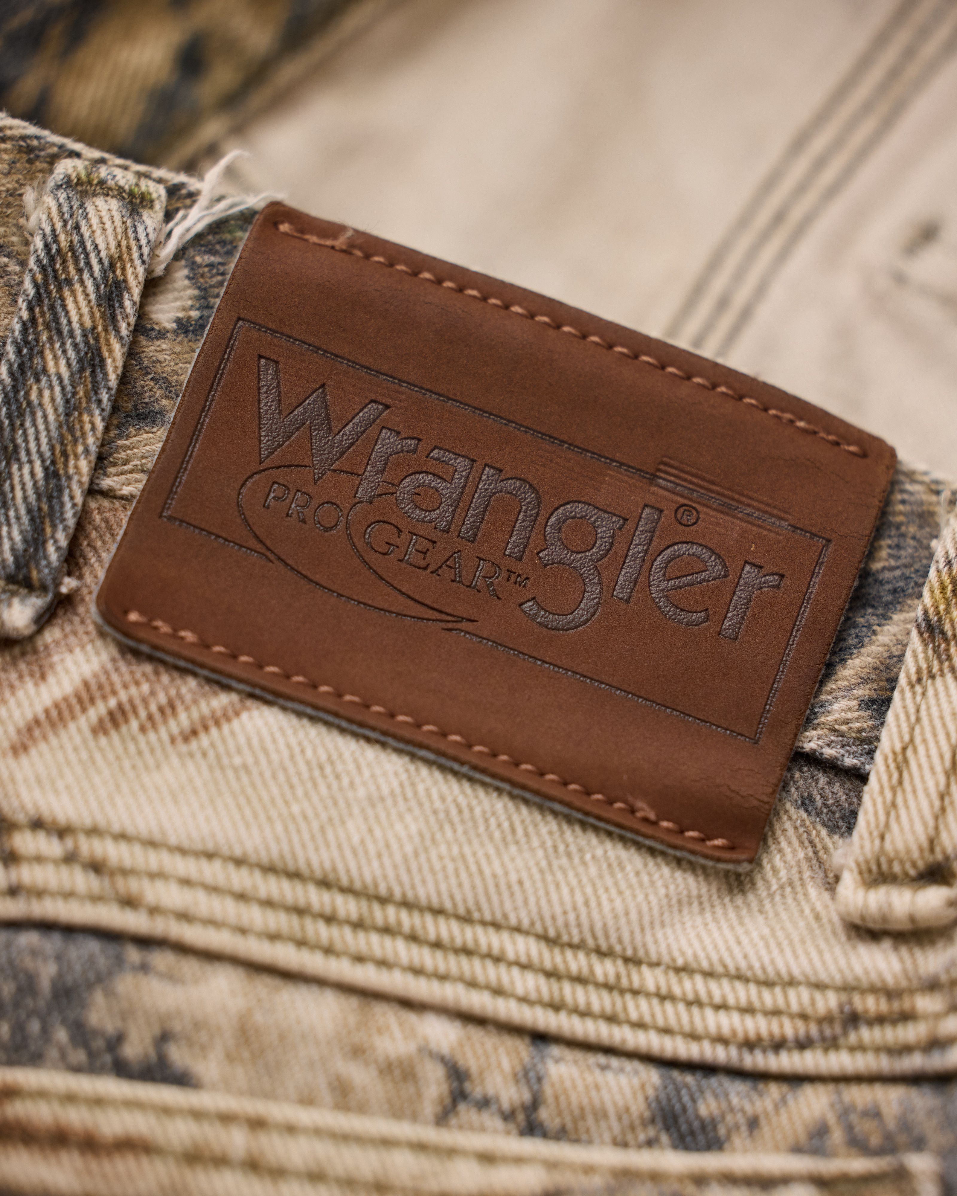 Vintage × Wrangler Vintage Wrangler Pro Gear Real Tree Camo Pants Size US 34 / EU 50 - 9 Thumbnail